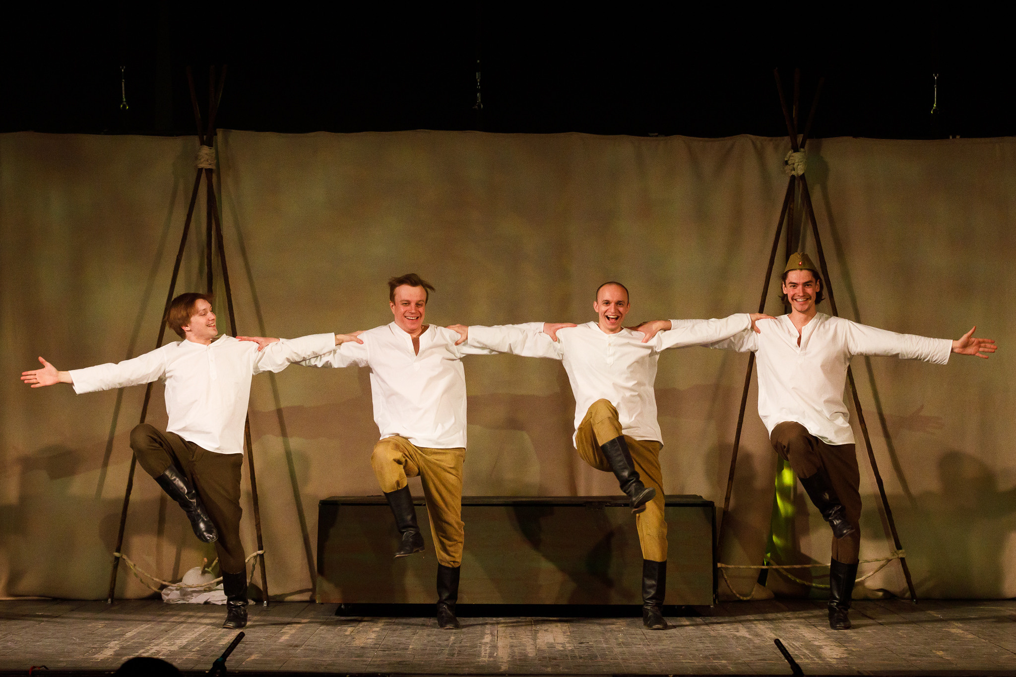 «Неизвестный солдат». Автор инсценировки и режиссер: Рамазан Шахбанов