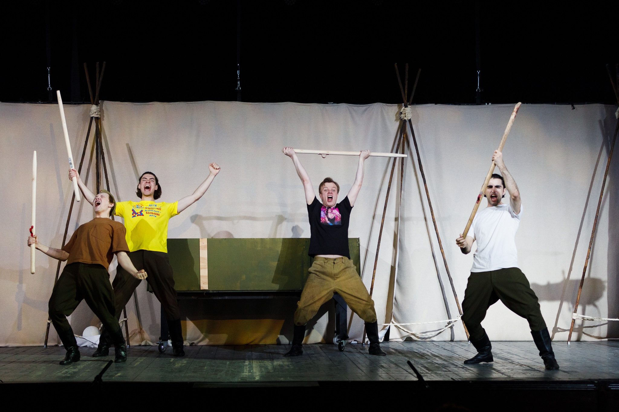 «Неизвестный солдат». Автор инсценировки и режиссер: Рамазан Шахбанов. Репетиция.