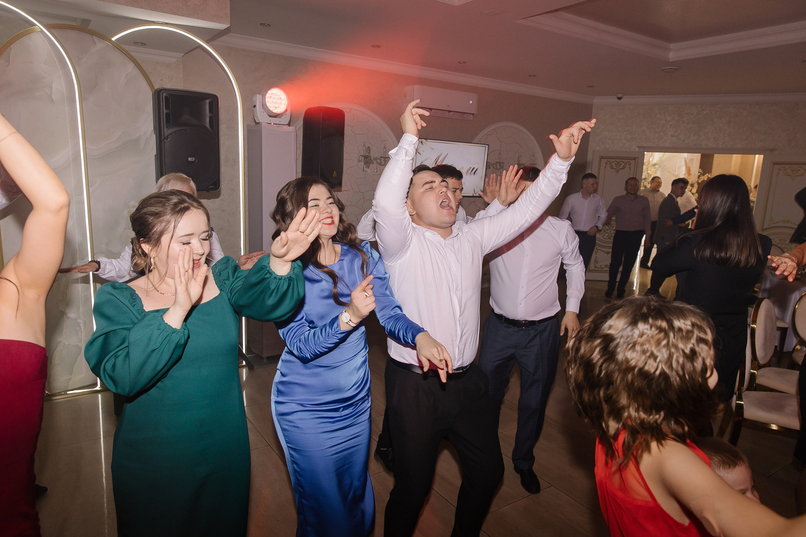 Ильнур и Алина. Свадебный и семейный фотограф в Набережных Челнах и Казани