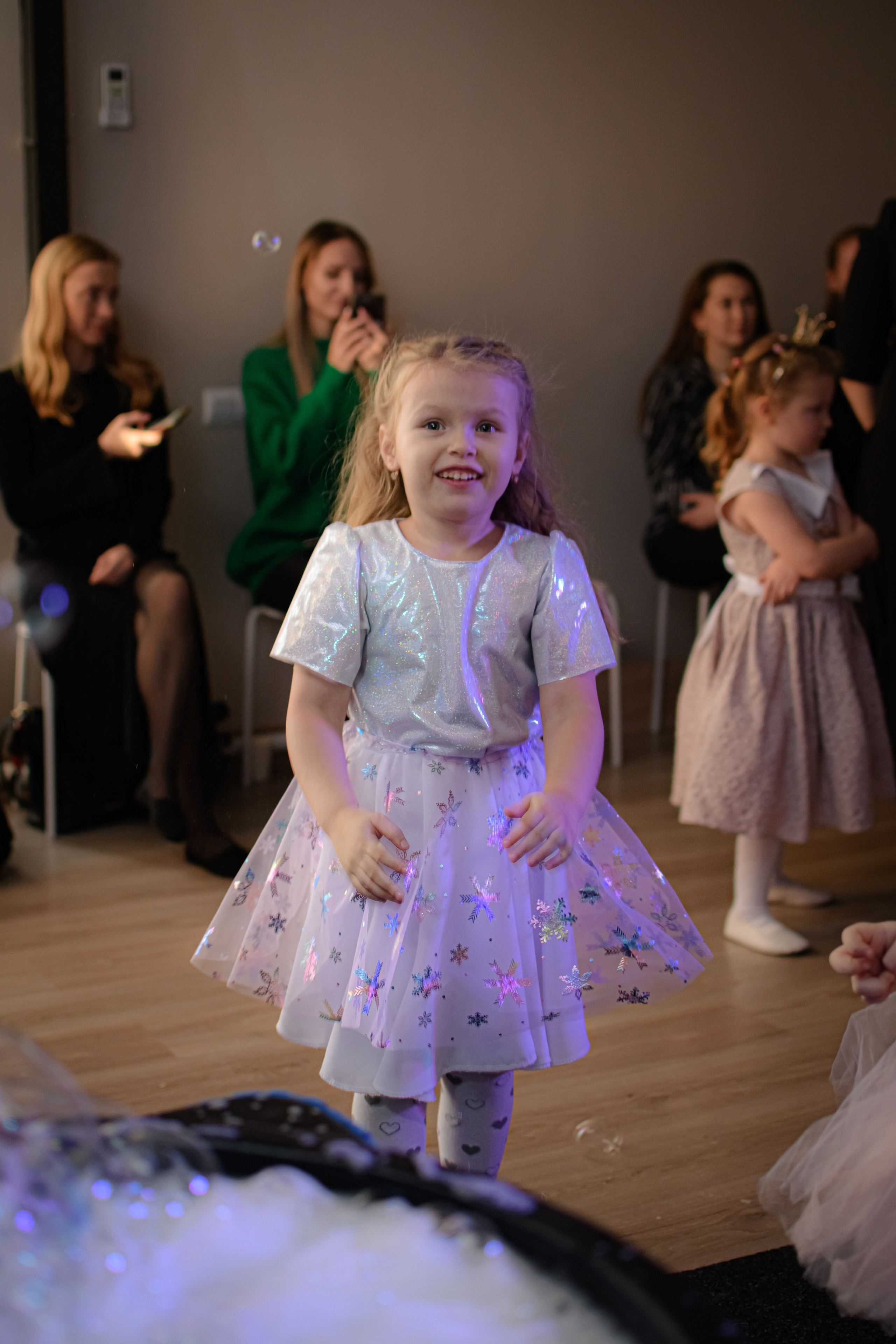 HAPPY NEW YEAR. Photokarish