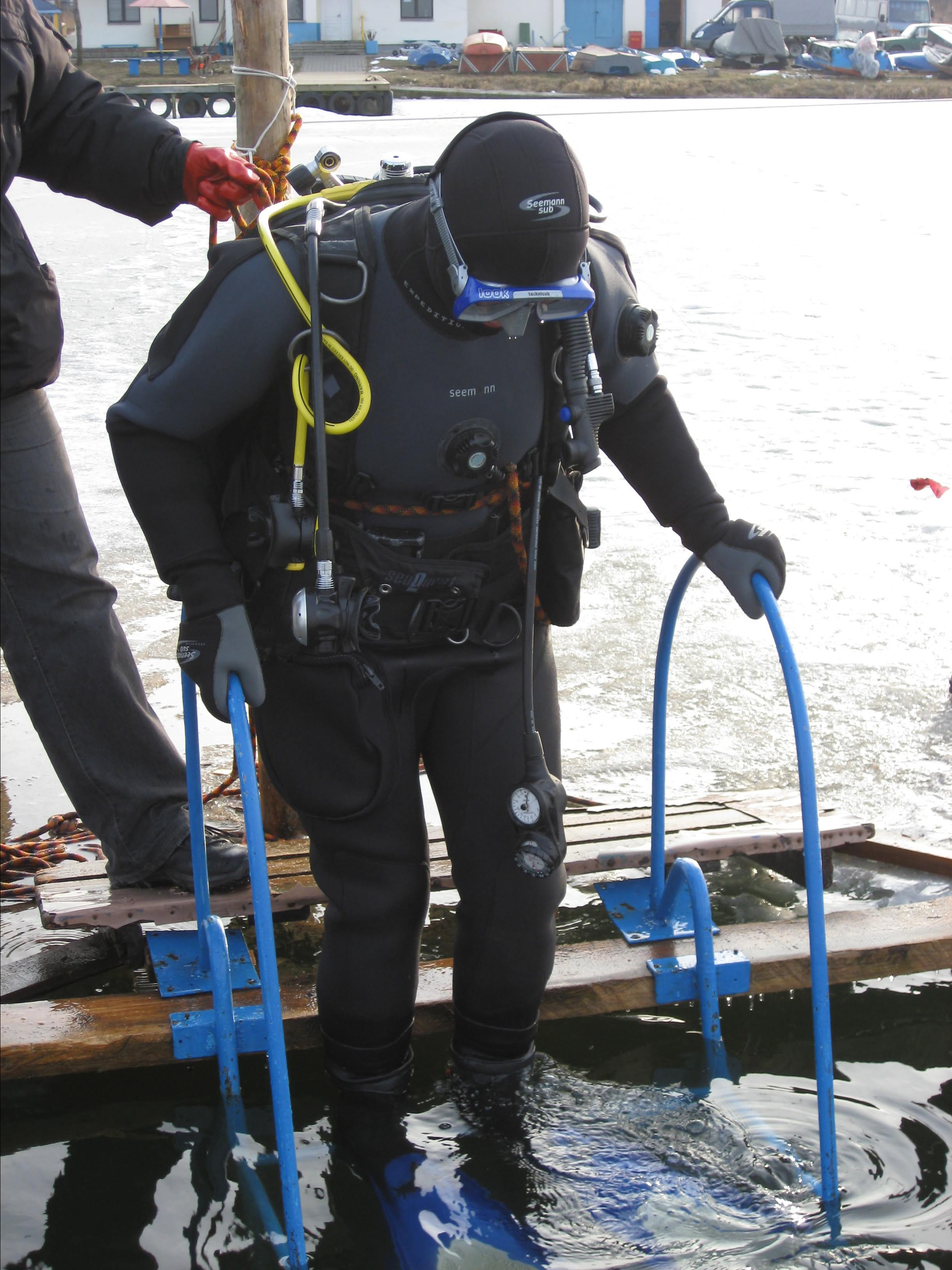 Подлёдные погружения. Дайвинг-клуб «Капитан Морган», Беларусь