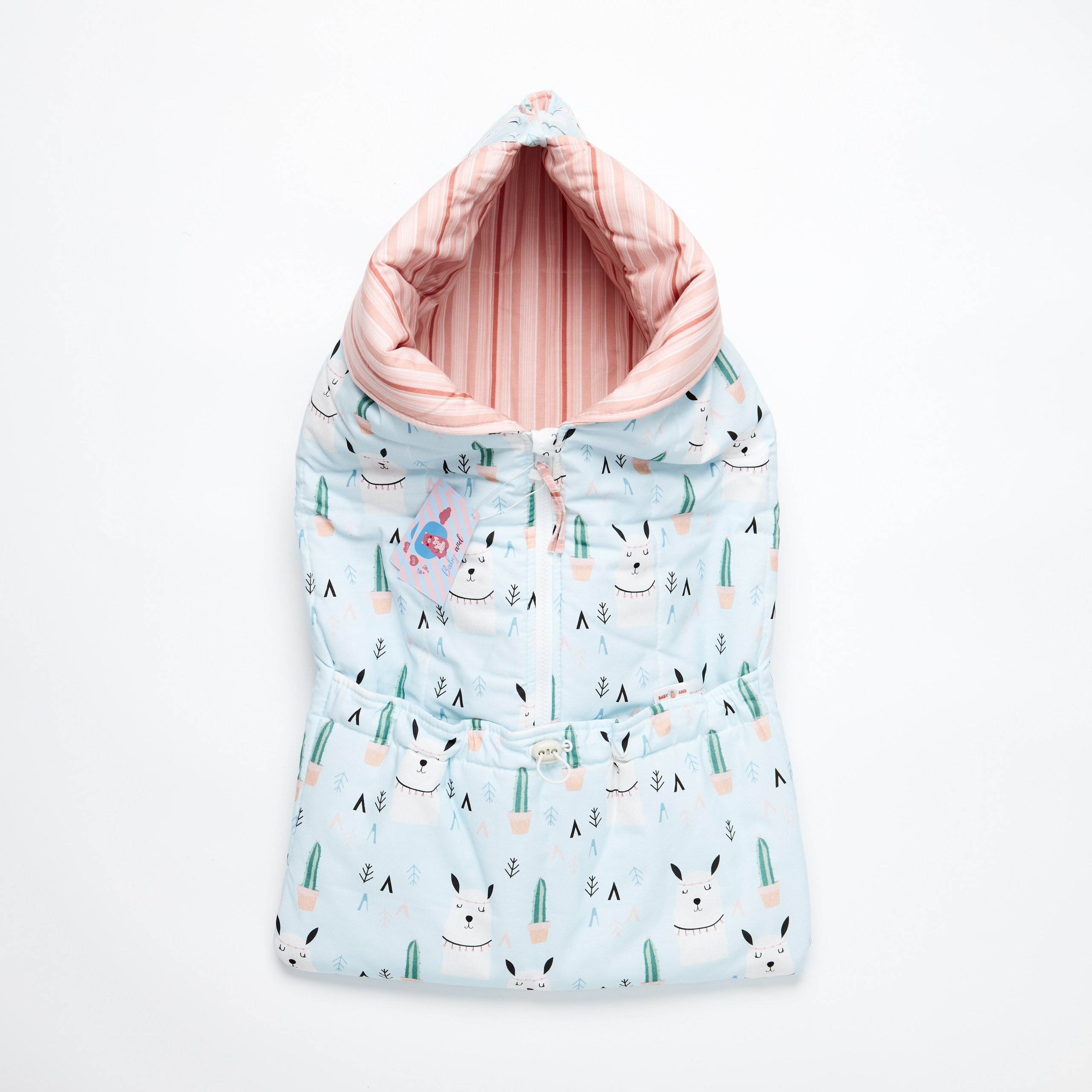 Одежда. Предметная фотосъемка в Алматы. Предметный фотограф для маркетплейстов Артур Ахмадиев