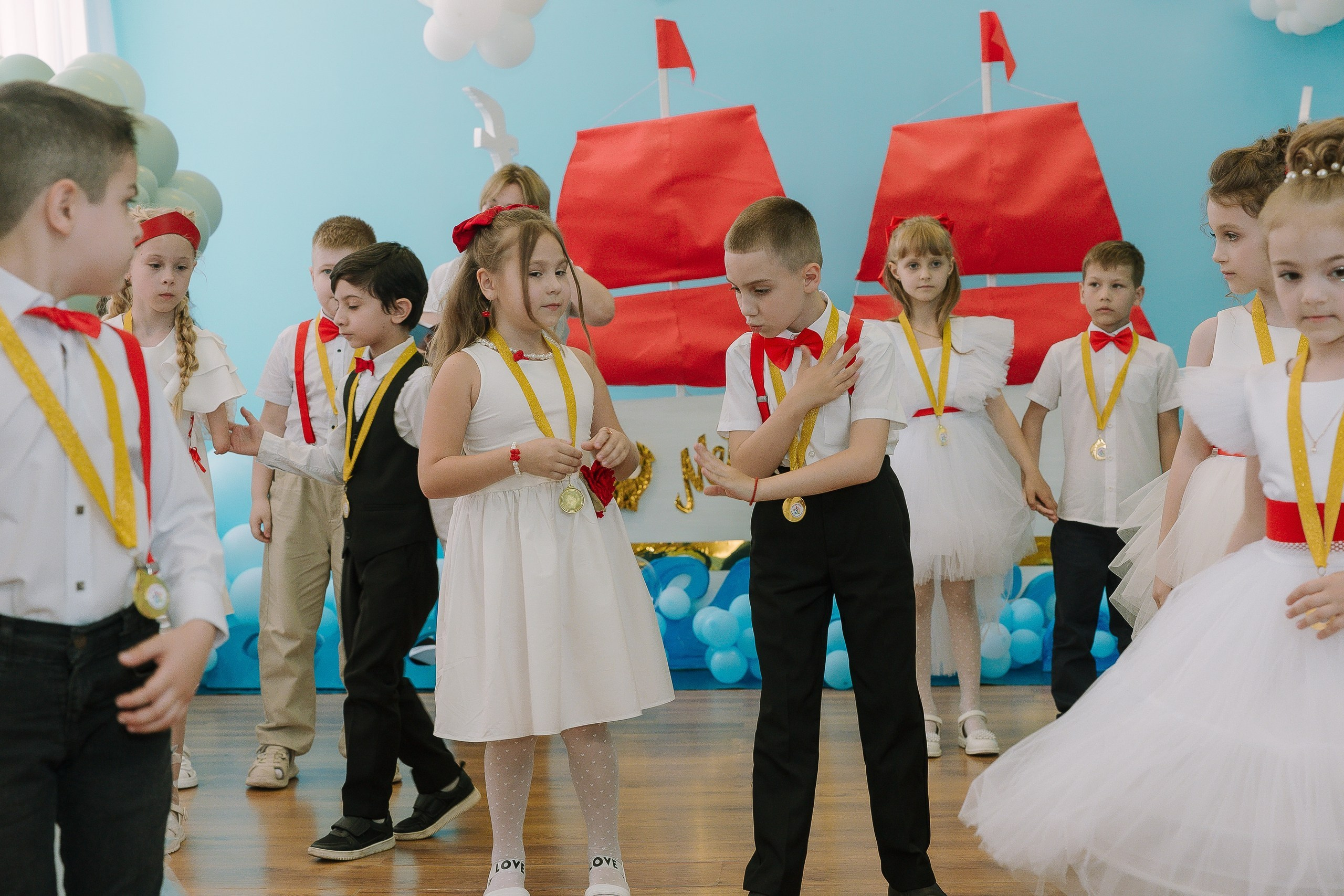 Выпускной 10 ДС. Выпускные альбомы Натальи Бутко: Новороссийск, Анапа, Геленджик