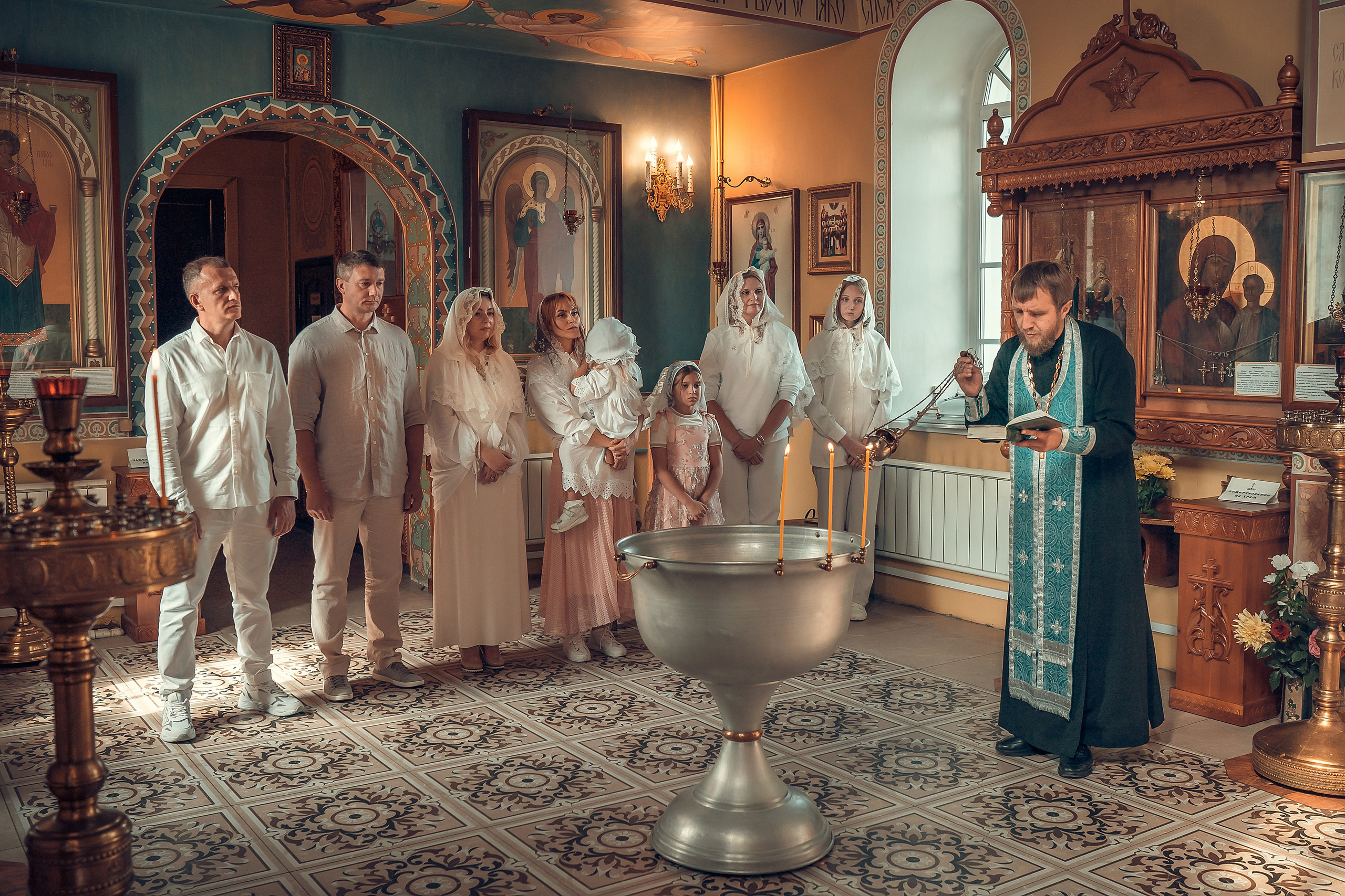 Крещение Даны. Фотограф на Крещение и Венчание в Красноярске Рамазанова Юлия