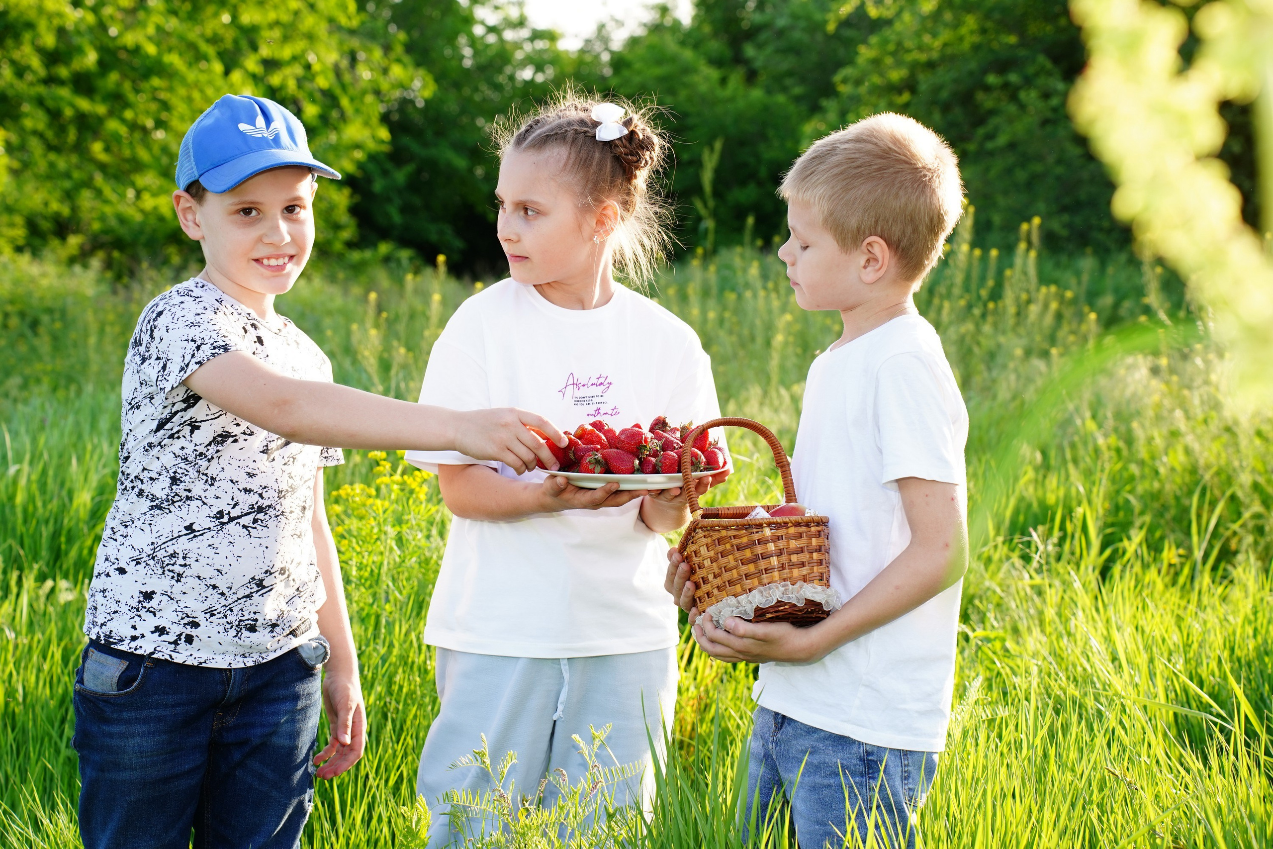 Фотосессия с классом 75 шк 2023. MEMENTO.Выпускные альбомы, школьные, юбилейные и другие книги. Ростов-на-Дону