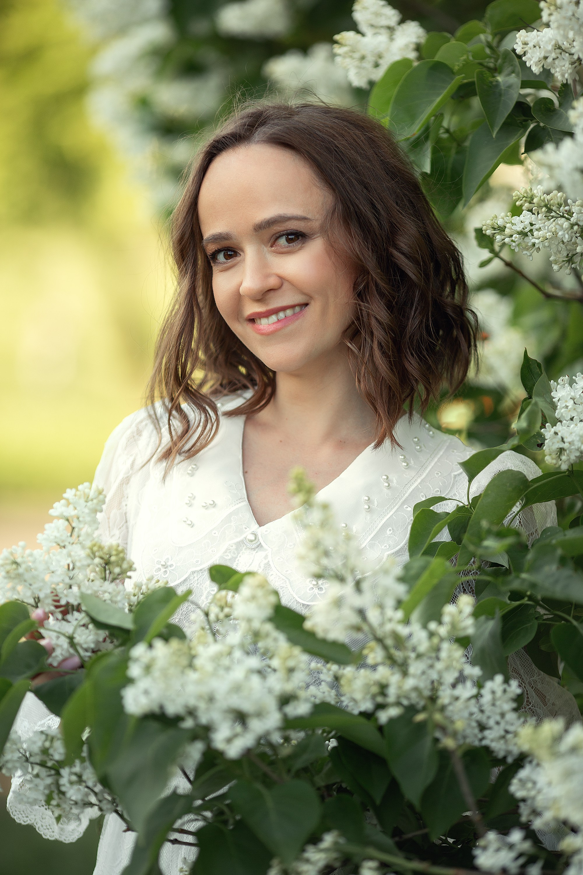 Нежнейшая семейная съемка в белом цветении. Tatyana Nadezhdina Family photographer