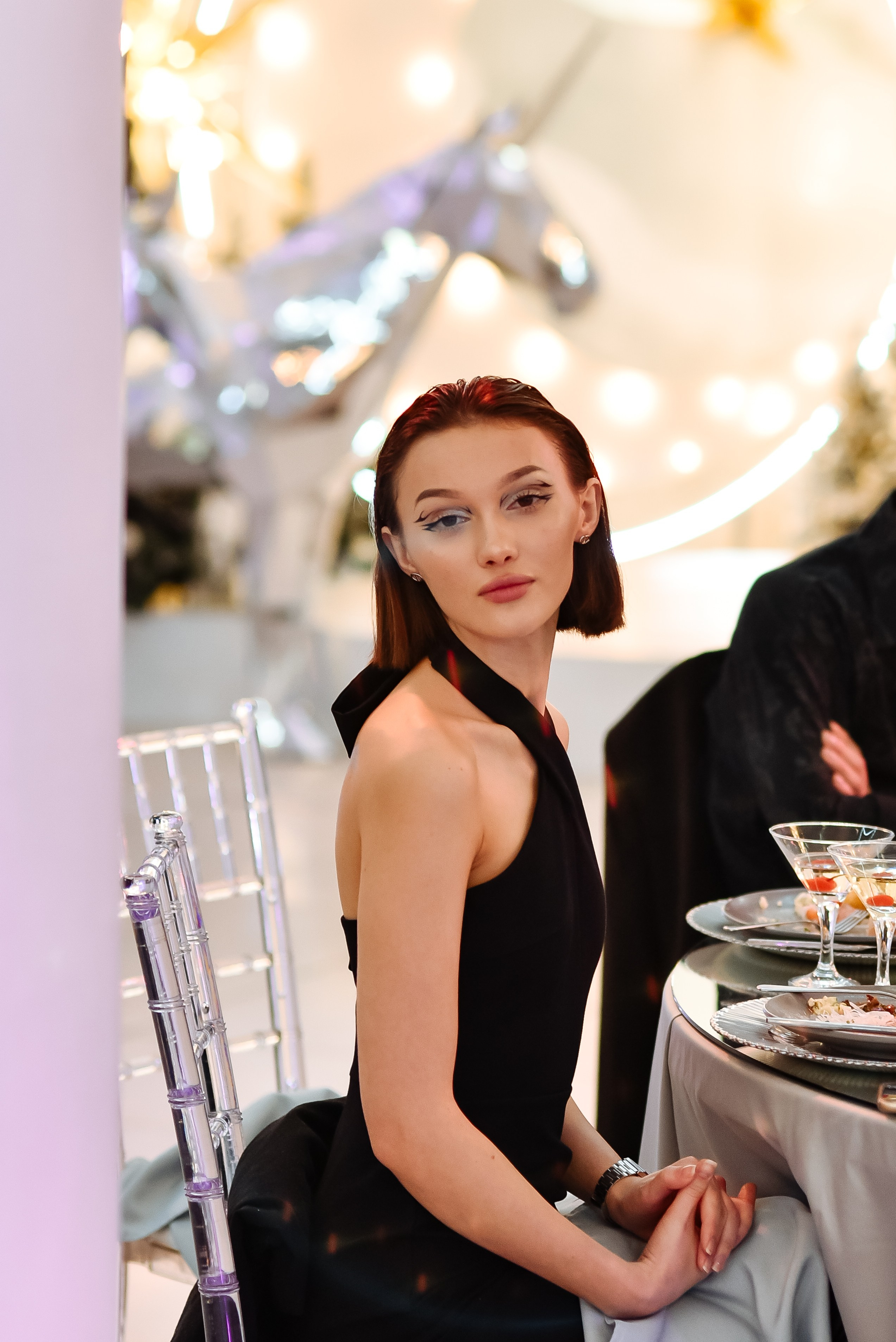 Новогодний корпоратив в ресторане Nebesa. Анастасия Петрович фотограф, фотокорреспондент в Москве и Санкт-Петербурге. Фотосъёмка репортажа, мероприятия, корпоративная съёмка, контент