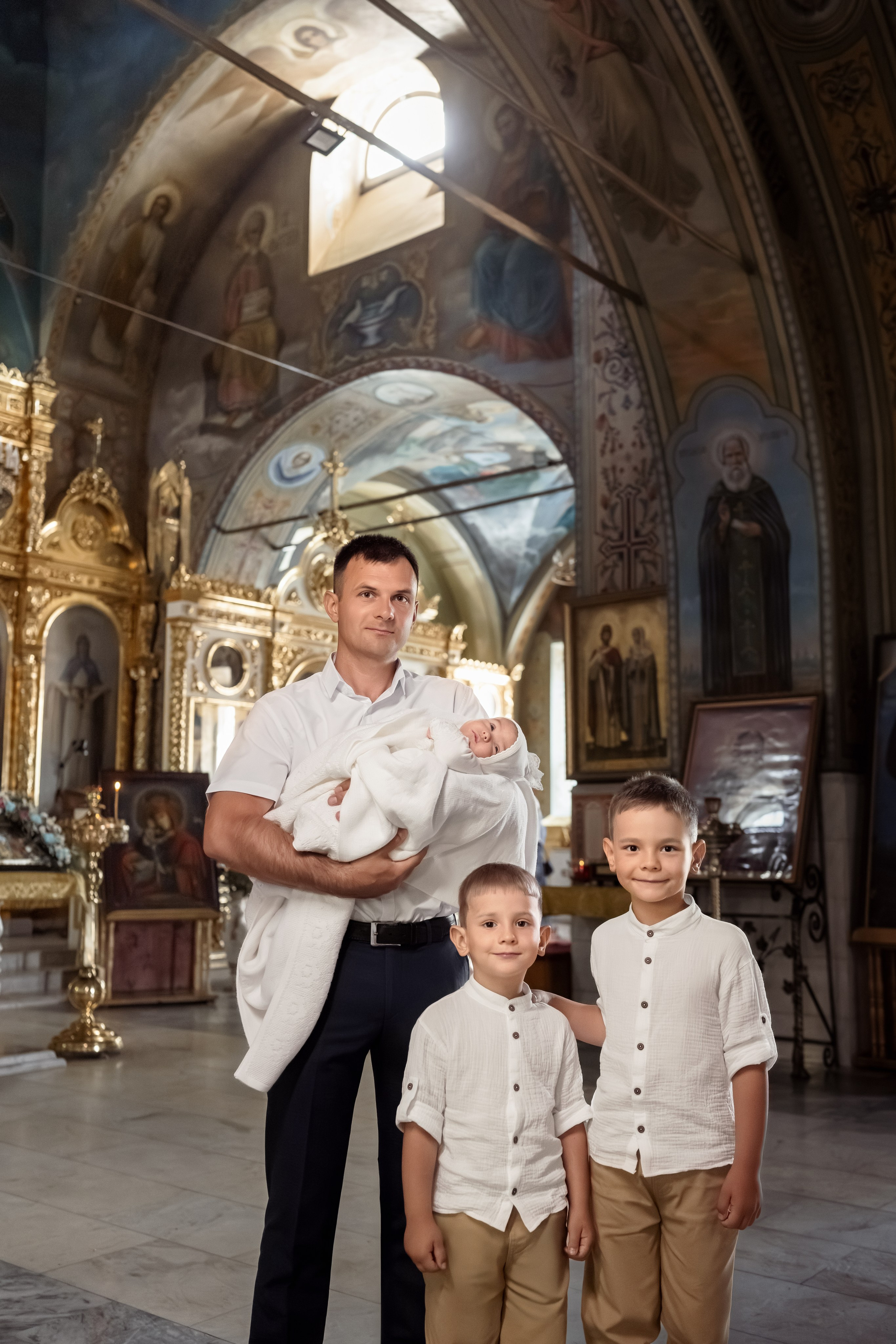 Храм Покрова Пресвятой Богородицы. Церковный фотограф на Таинство Крещения и Венчания в Оренбурге и Оренбургской области Екатерина Белкина