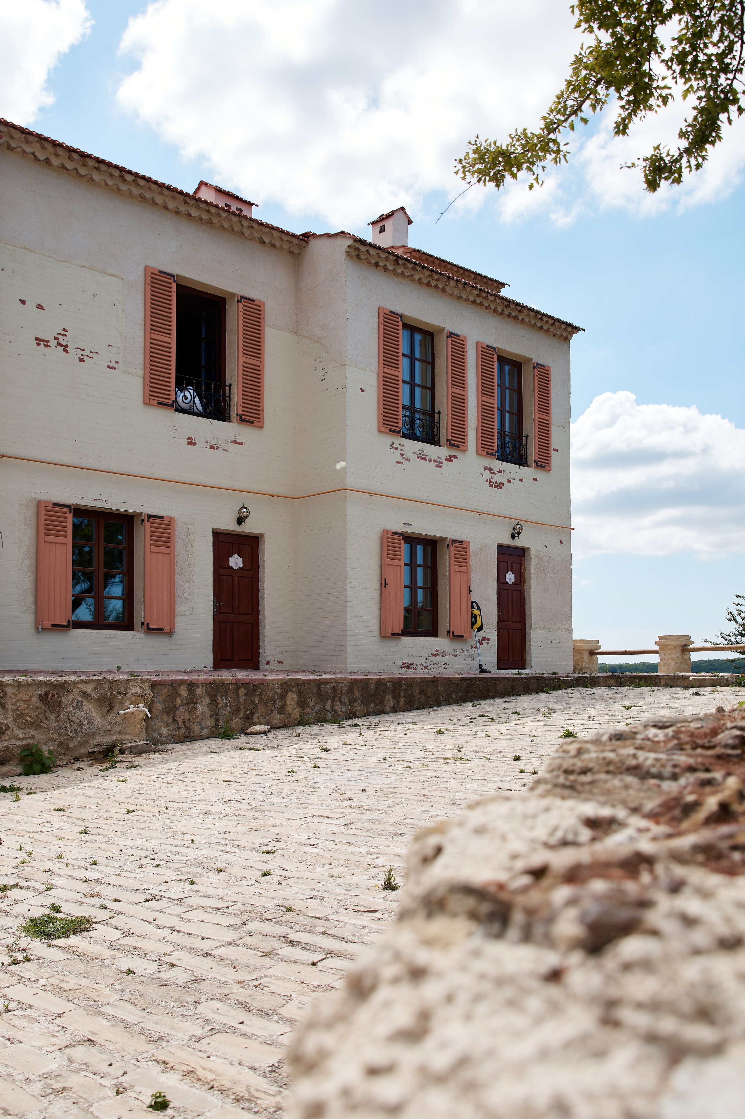 ОДНА ВИНОДЕЛЬНЯ. Репортажный и мужской фотограф в Краснодаре. Фотограф в Краснодаре