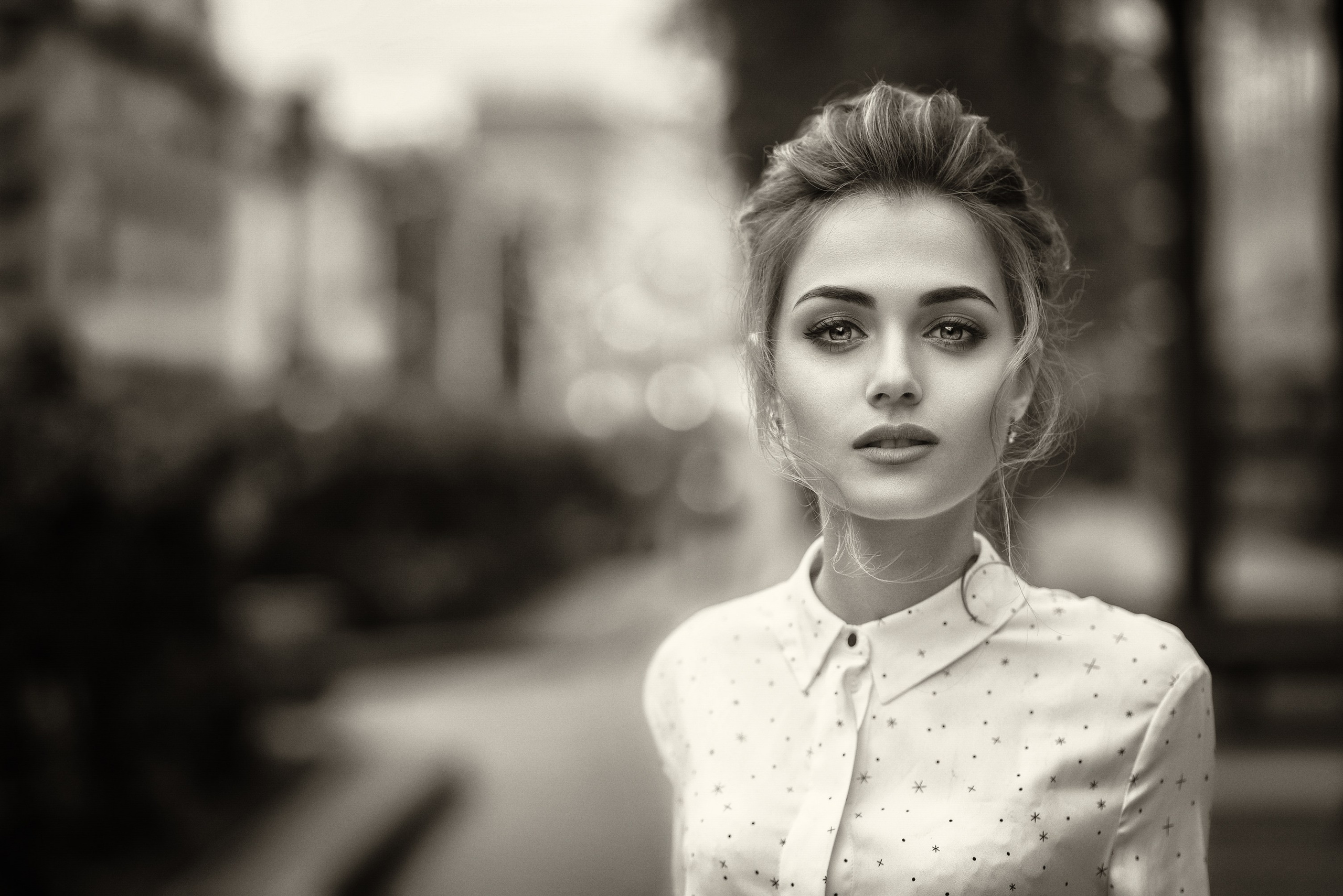 Фотосессия для знаменитости. Компания и фотошкола по созданию контента в Москве