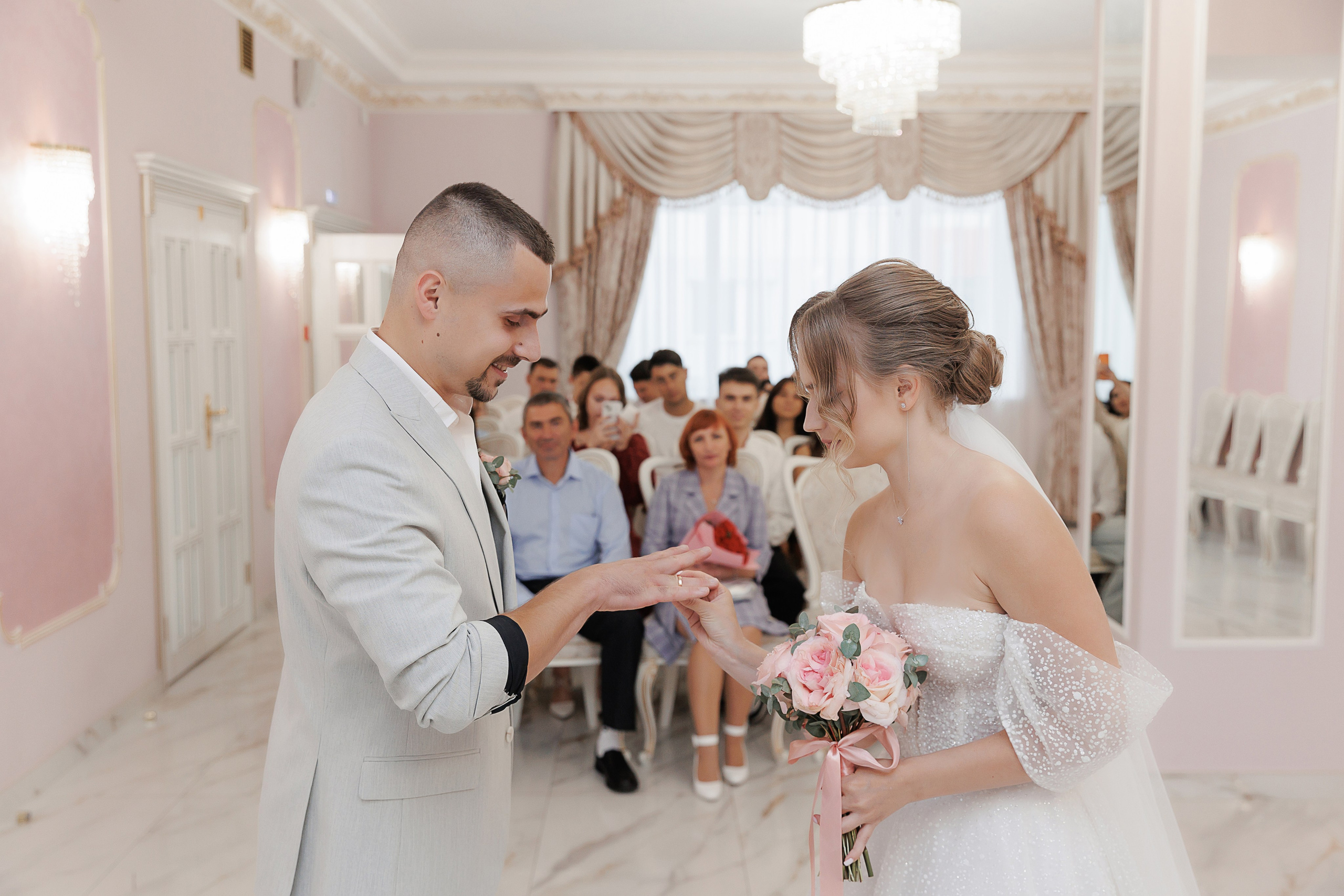 Алина и Максим. Свадебный и семейный фотограф в Твери и Тверской области