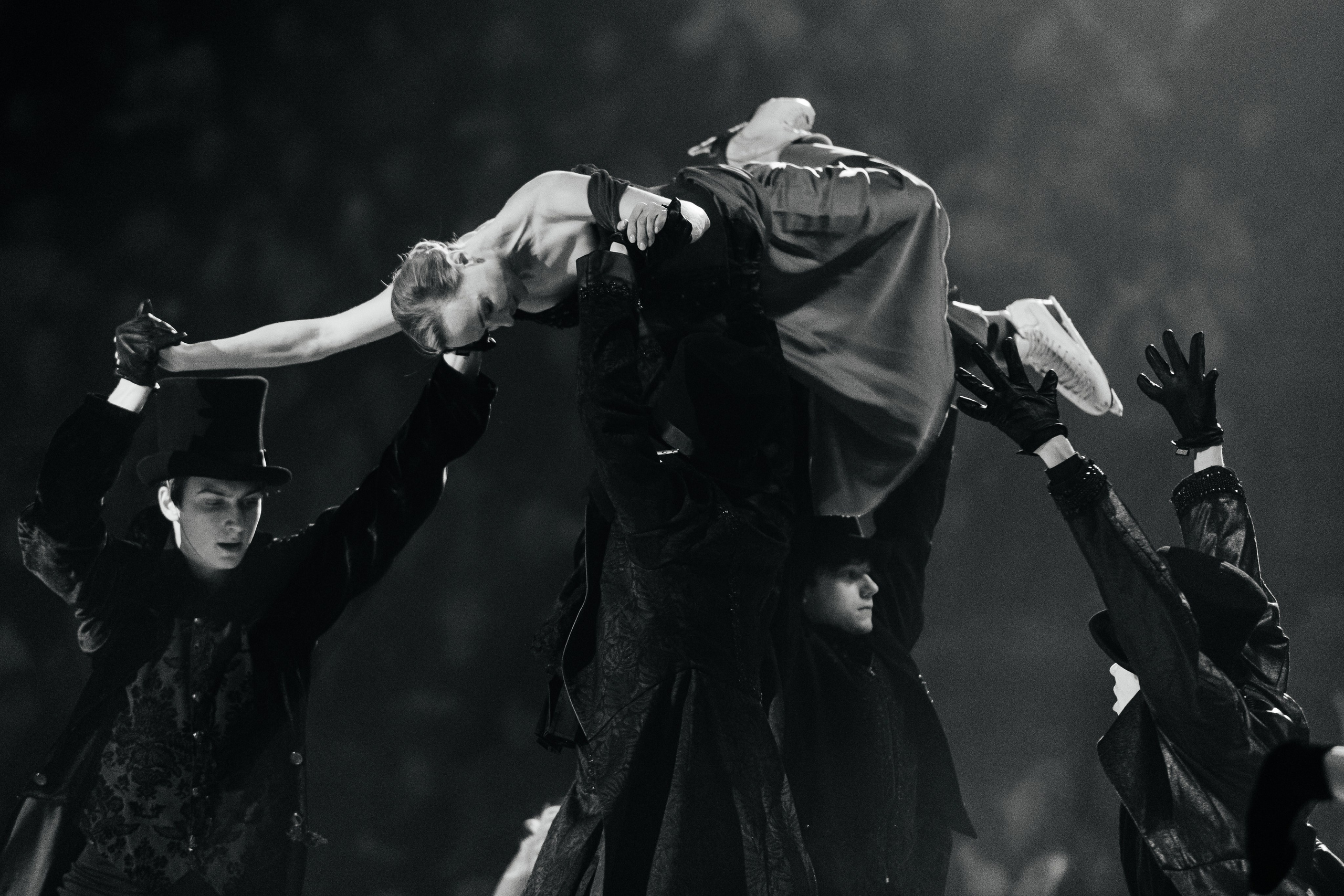 ШОУ Ильи АВЕРБУХА. ДИНА МИХНЕВА спортивный фотограф Москва