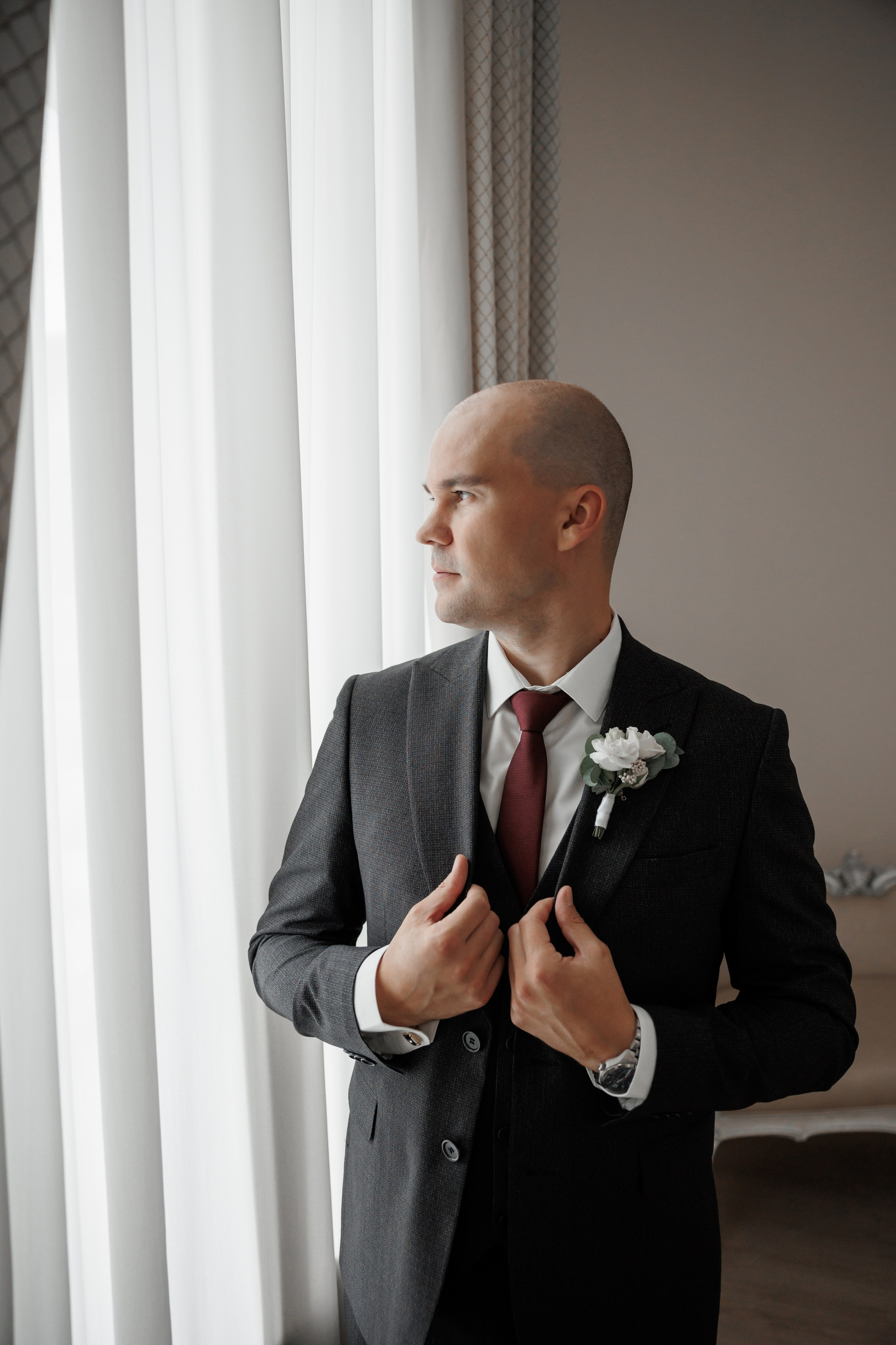 Полина и Дмитрий, загородный клуб «Барин», ЗАГС в г. Пушкино. Свадебный и репортажный фотограф (Москва, Королев и другие)