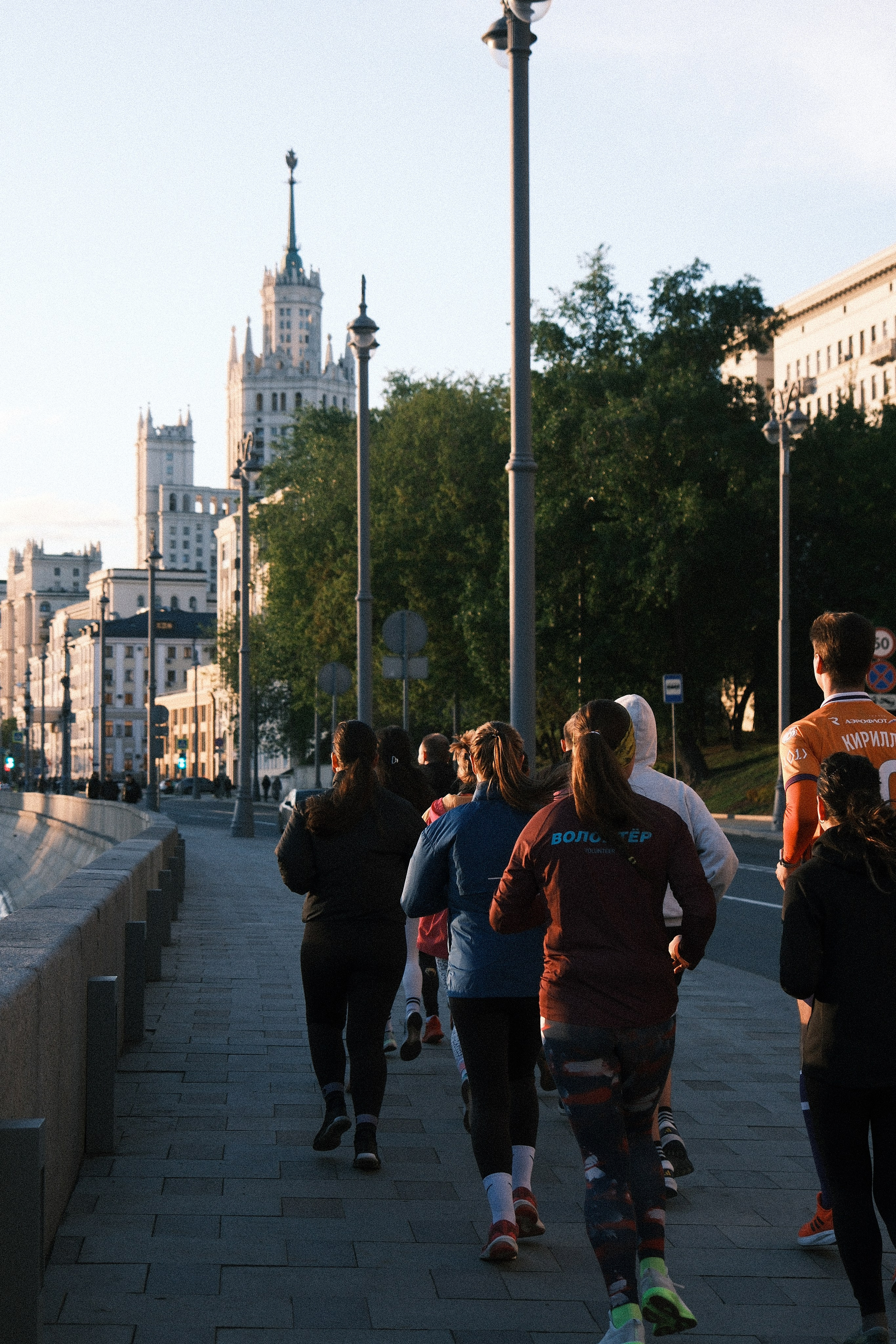 «Сбежим?». M. Neizvestniy — уличная и спортивная фотография