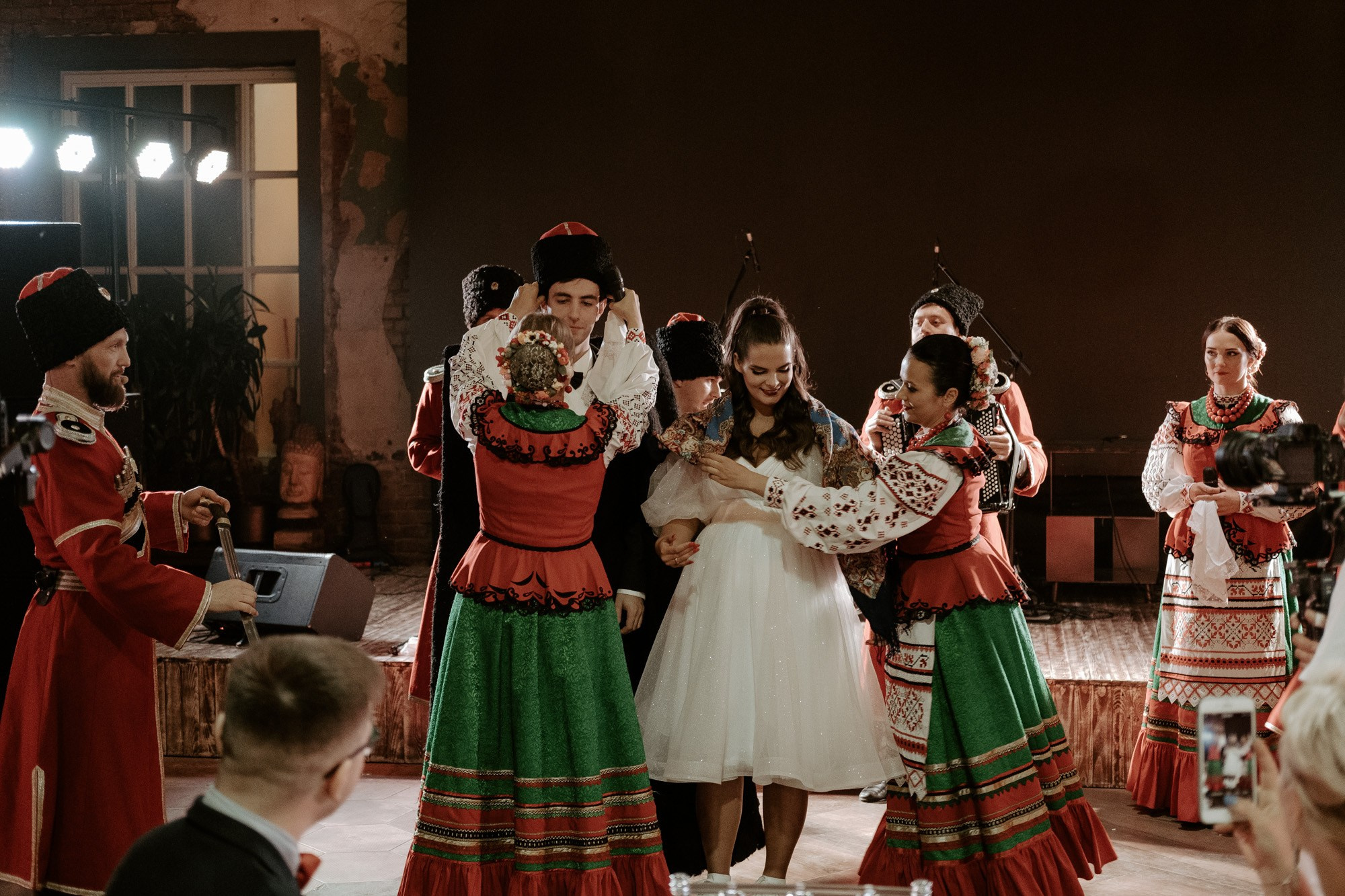 Позовем всех?. Свадебный фотограф Александра Тюлякова