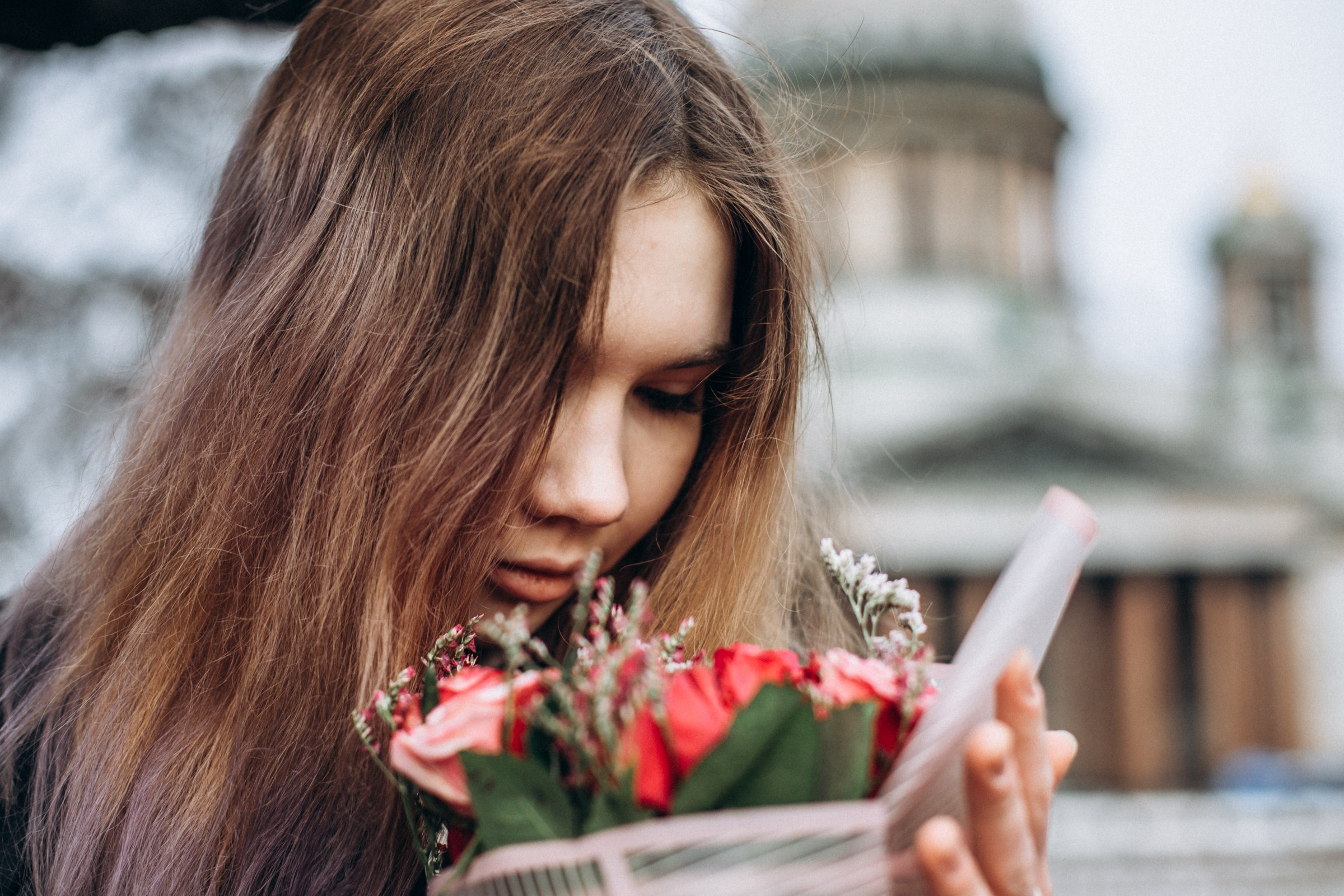 Наталь и Анастасия в марте. Фотопрогулка в Петербурге. Индивидуальный и семейный фотограф в Санкт-Петербурге