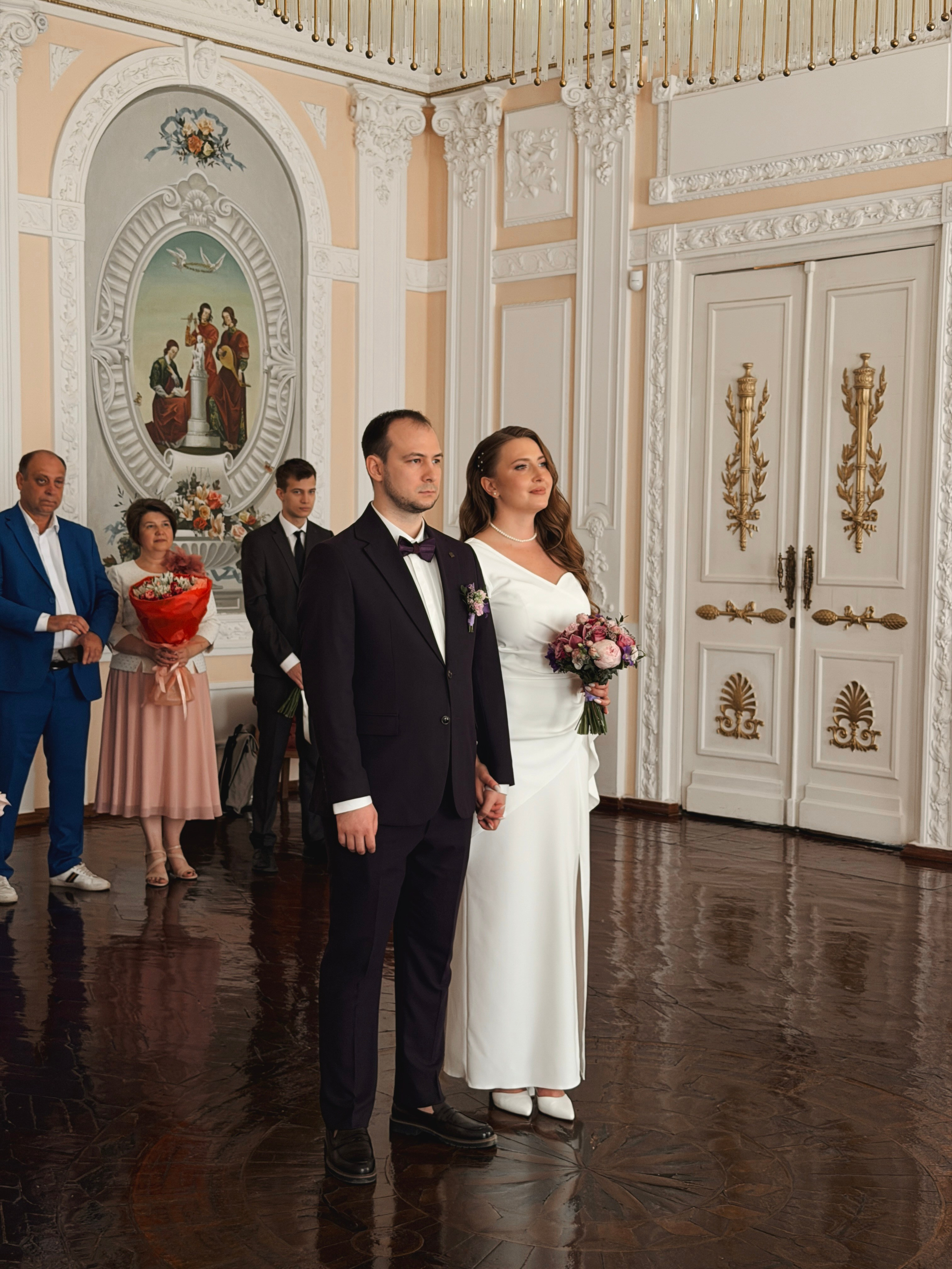 Свадьба сирень. Семейный и свадебный фотограф в Ульяновске Арина Авдеева