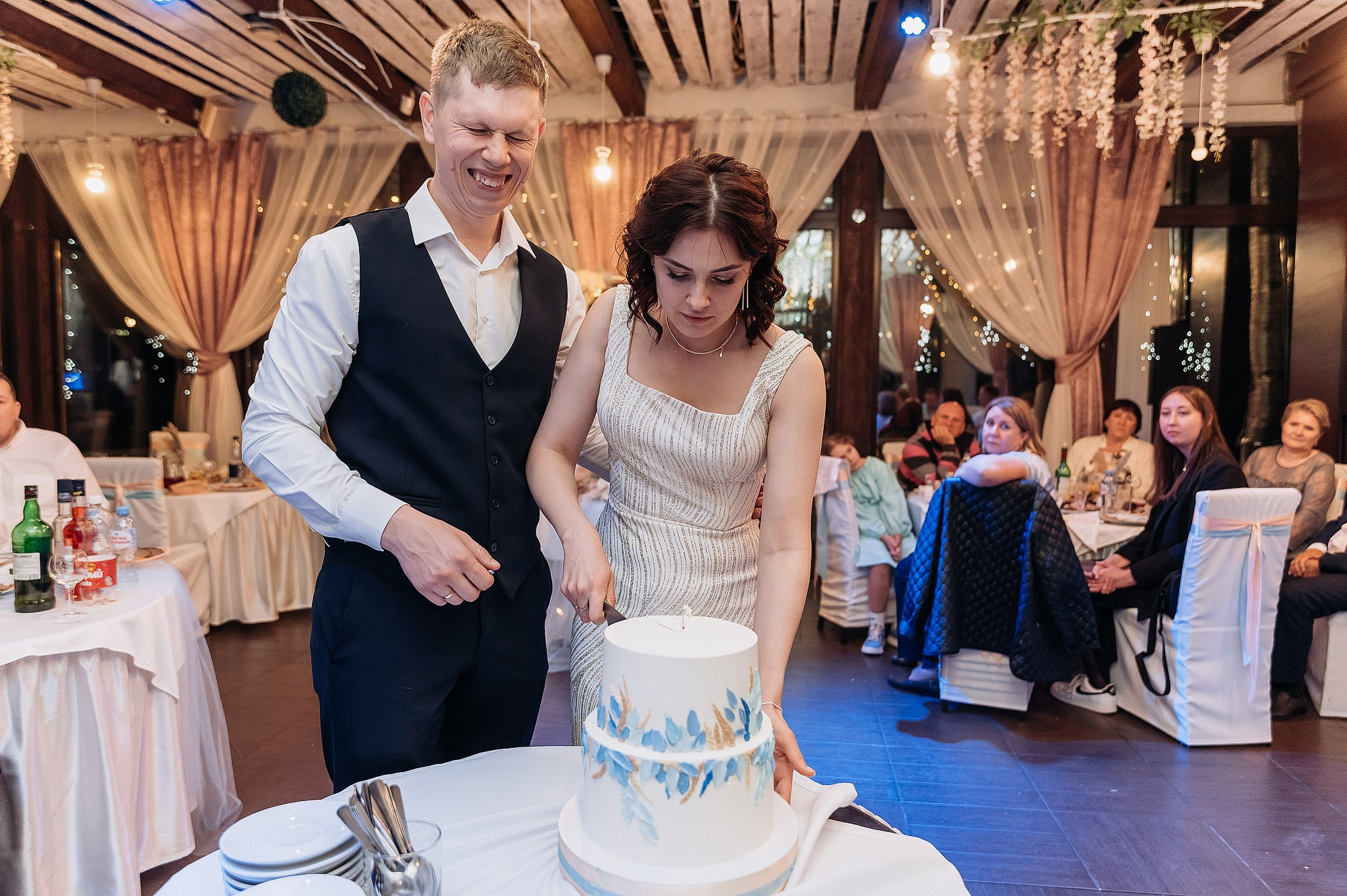 Денис и Екатерина ВДНХ. Свадебный фотограф в Дубне Алексей Фонарёв