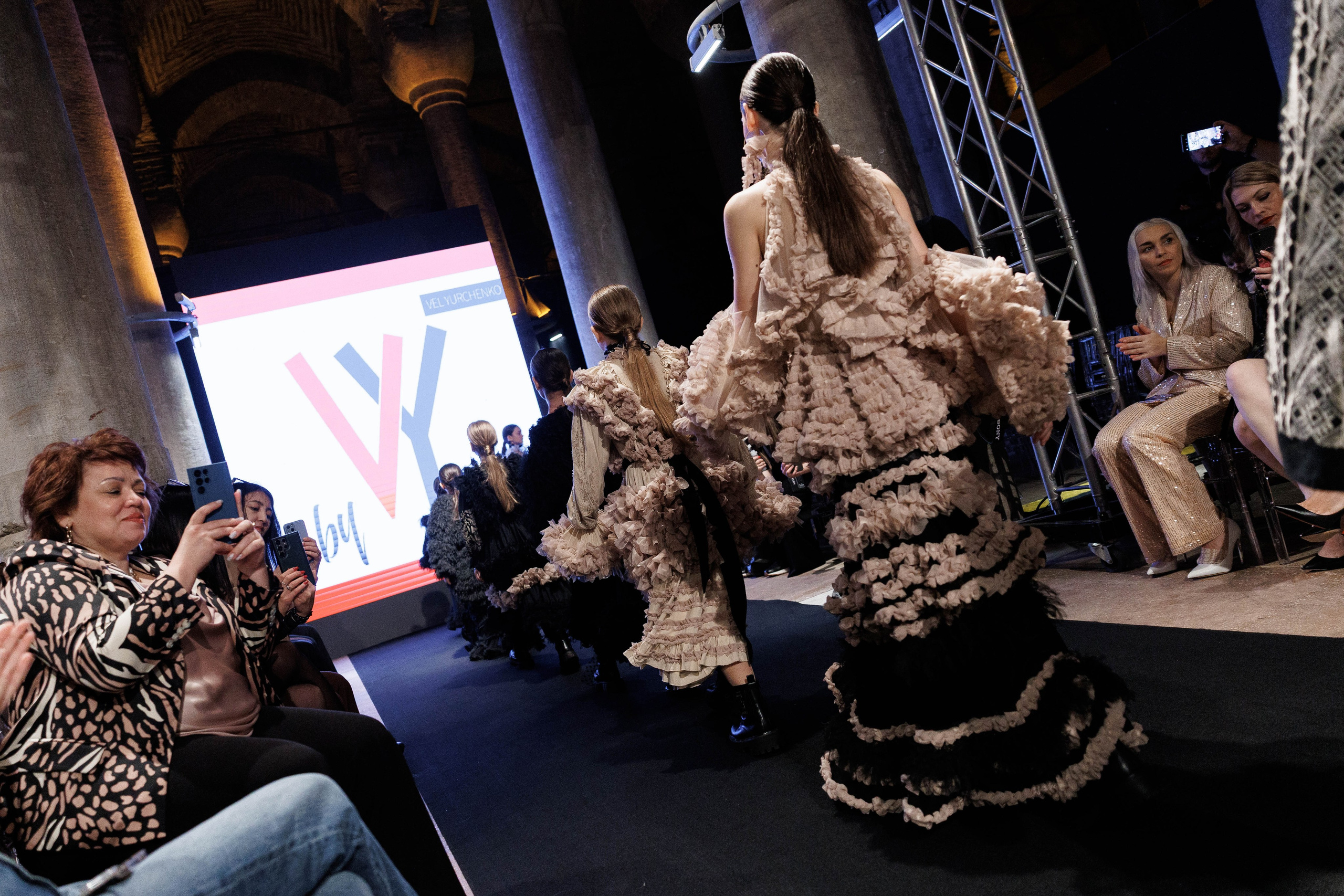 IFB-показ. About