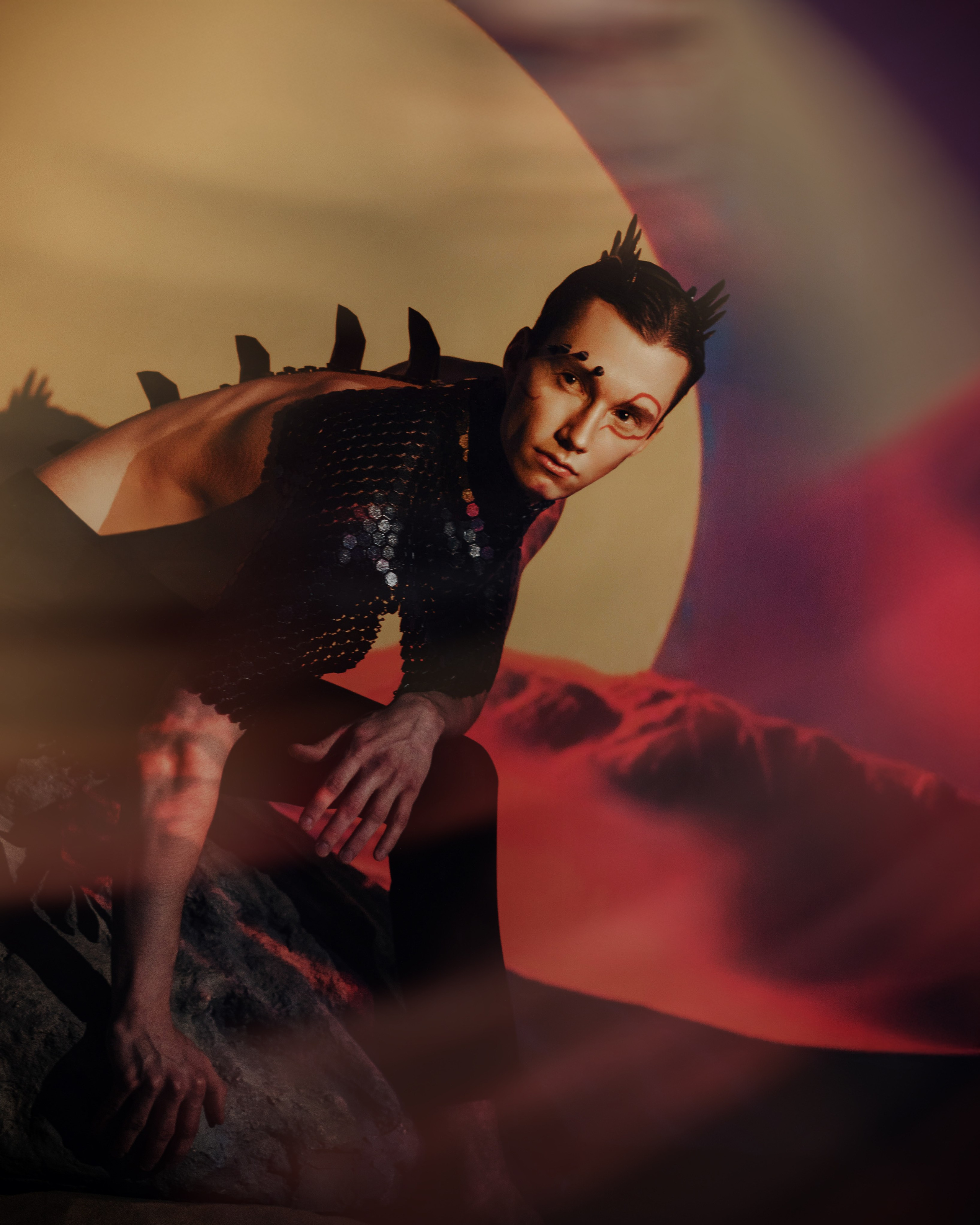 Креативная тематическая индивидуальная портретная съёмка. Фотограф Екатеринбург для вас или вашего бренда