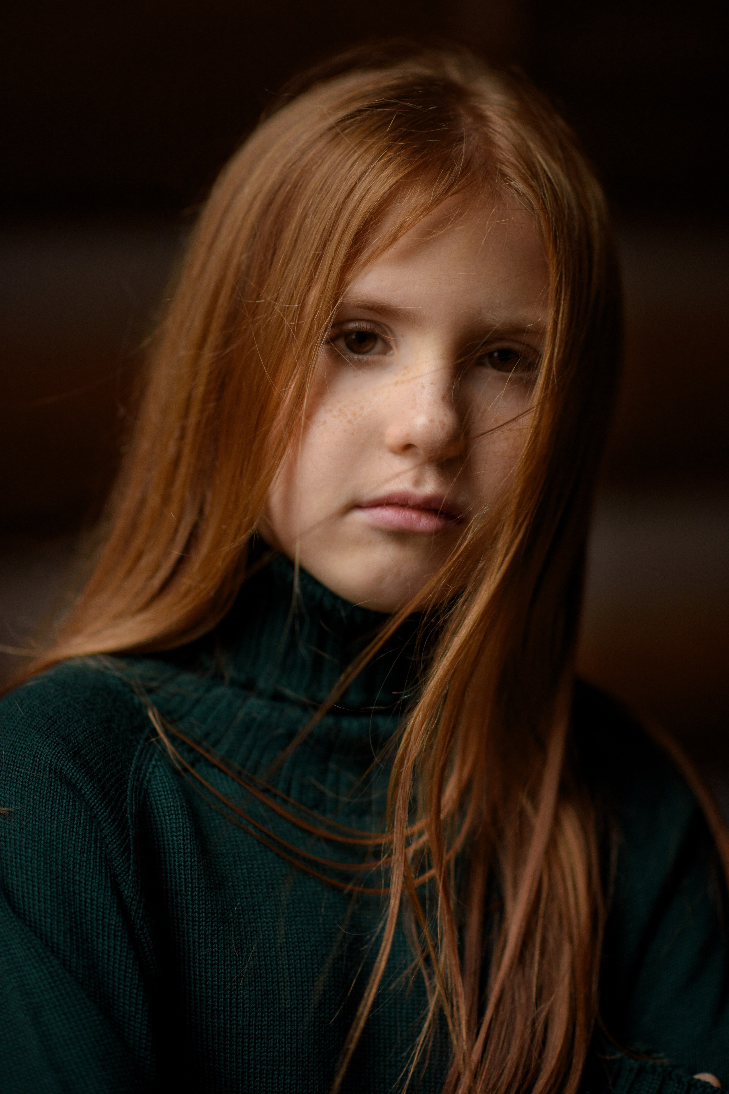 Фотосессия рыжей девочки-подростка в Коломенском. Главная