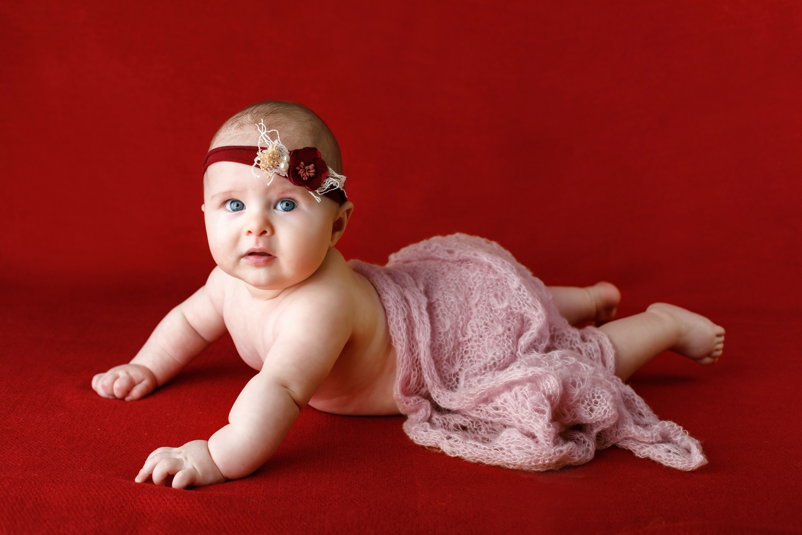 Фотостудия Эмоция Анапа. Семейный и детский фотограф, в Анапе Алфимова Елена.Новорожденных