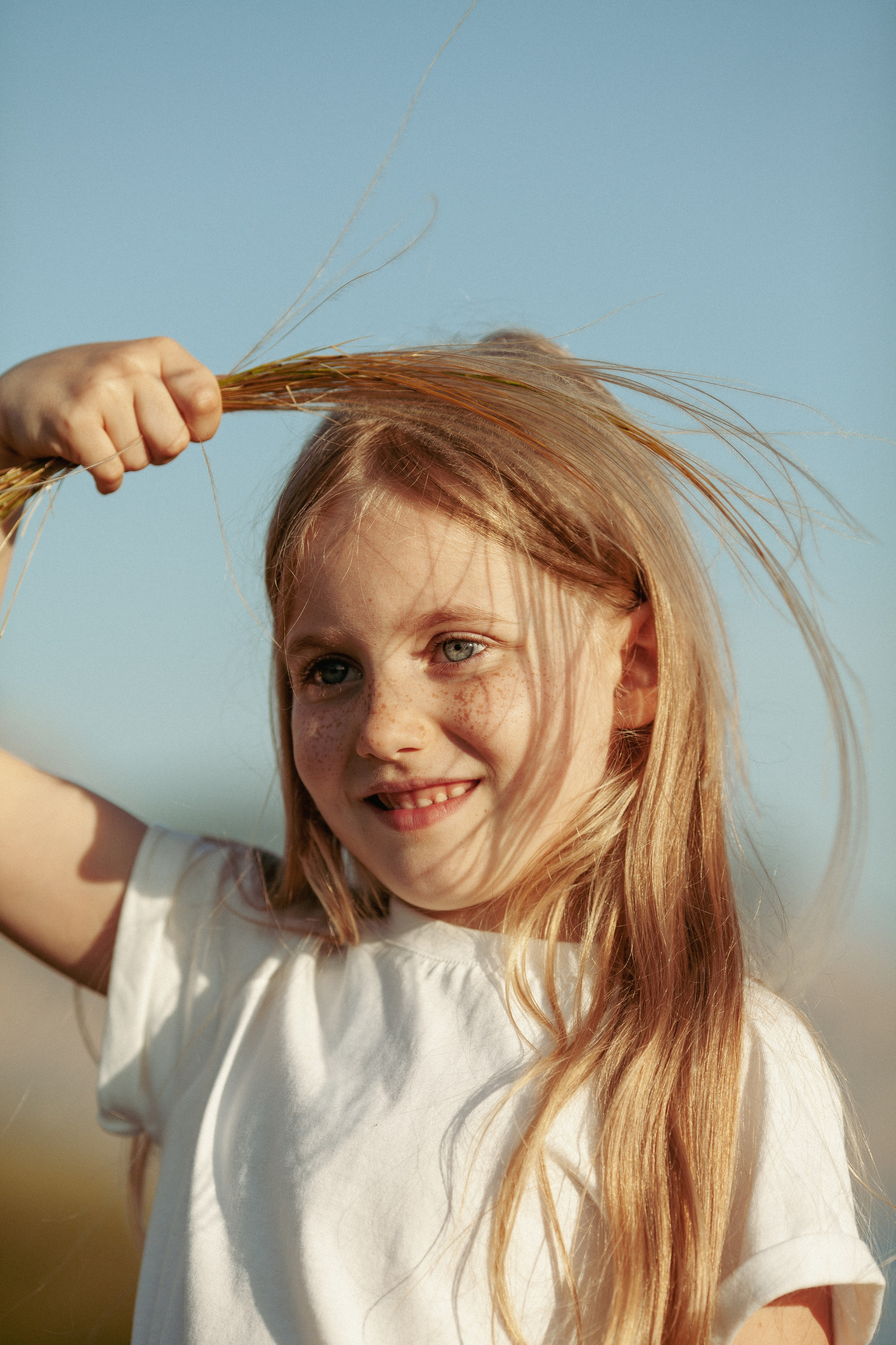 MJOLK. лето 2024. Римма Зайцева контент для брендов