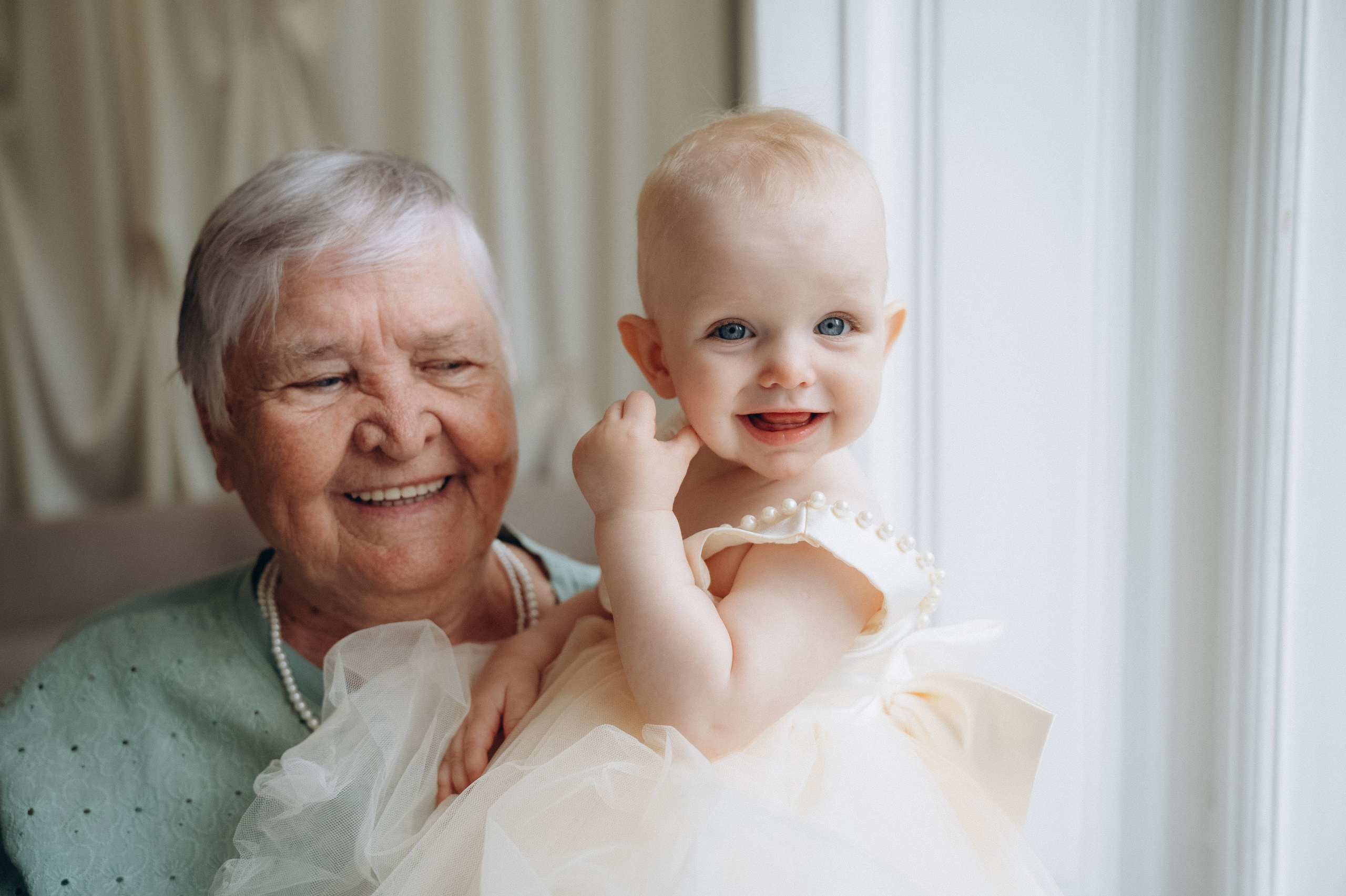 Первый день рождения. Семейный свадебный фотограф Екатеринбург Первоуральск Шарнина Алёна