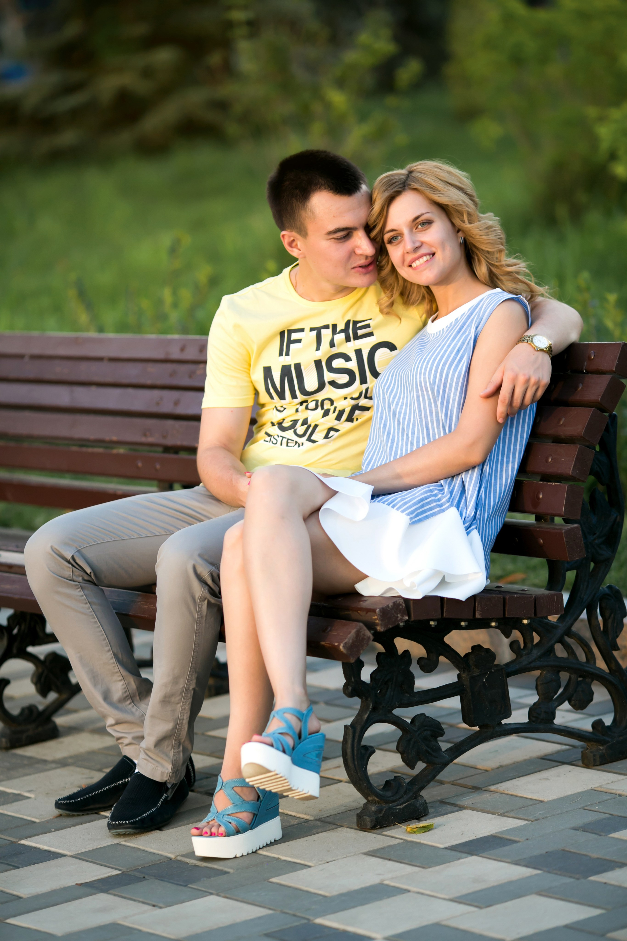 Love Story на набережной в Самаре. Свадебный фотограф, видеограф в Самаре, Самарской области. Видеосъемка