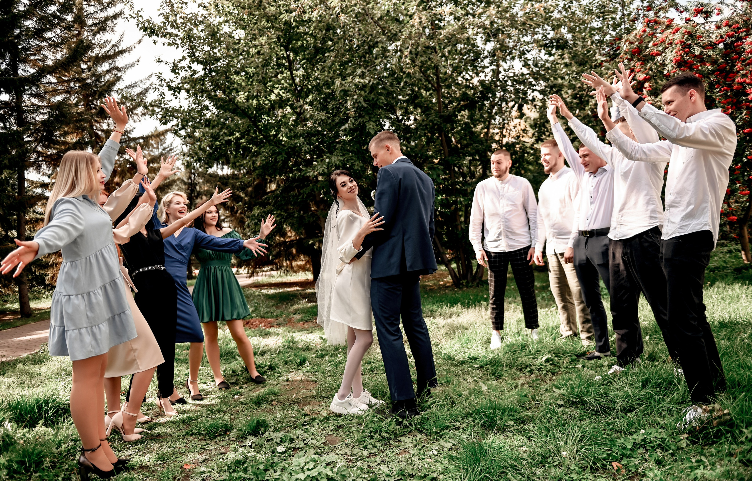 Небольшая часть фото со свадебной съемки Алексея и Даши. Свадебный, семейный, детский, контент фотограф в Омске Максим Ильин