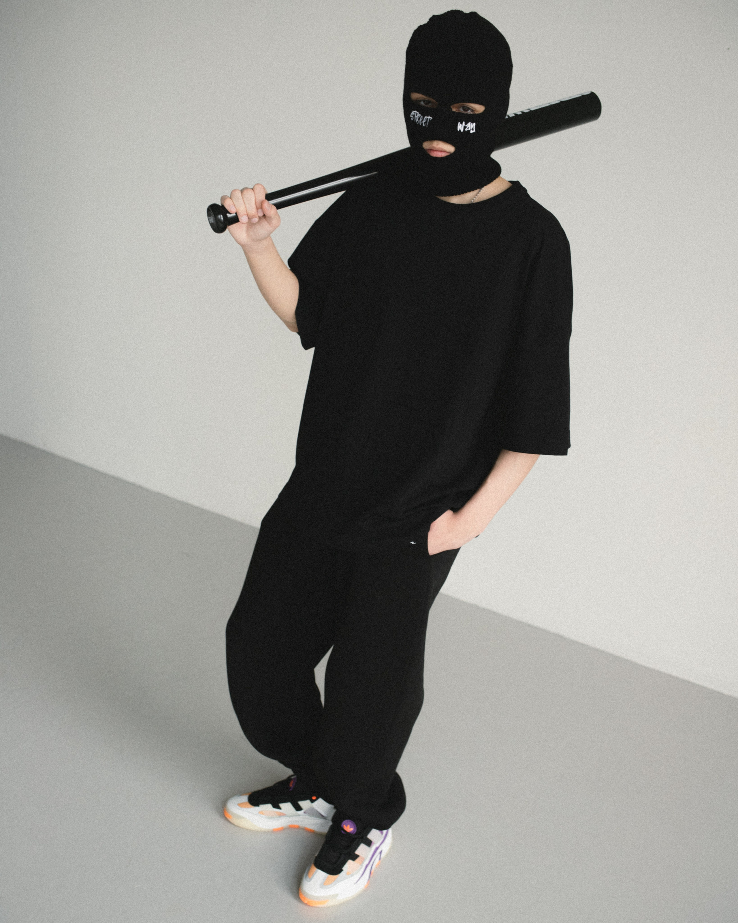 Модельная школа Khanova. Фотограф в Москве и Сургуте Алла Лесовая. Снимаю каталог для брендов и индивидуальные портреты для людей