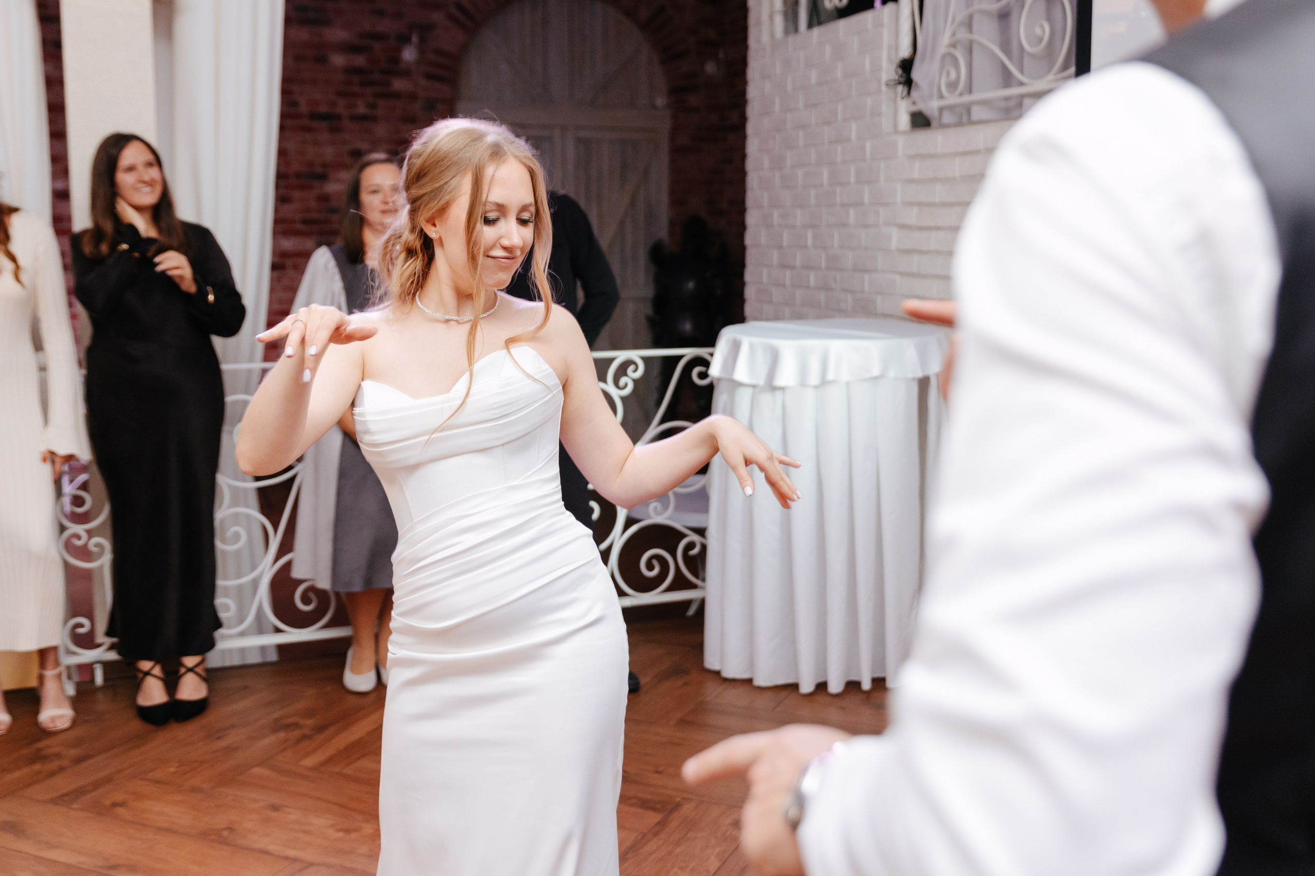 Свадебная фотосессия в Пушкине. Семейный и свадебный фотограф в Санкт-Петербурге и Москве