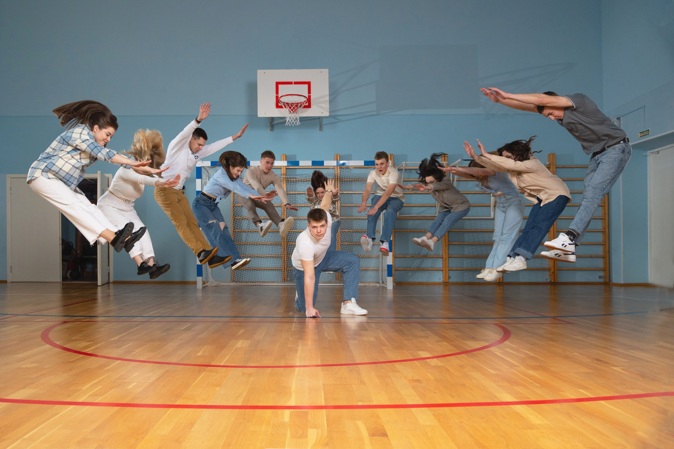 На каждом снимке всегда два человека: фотограф и зритель