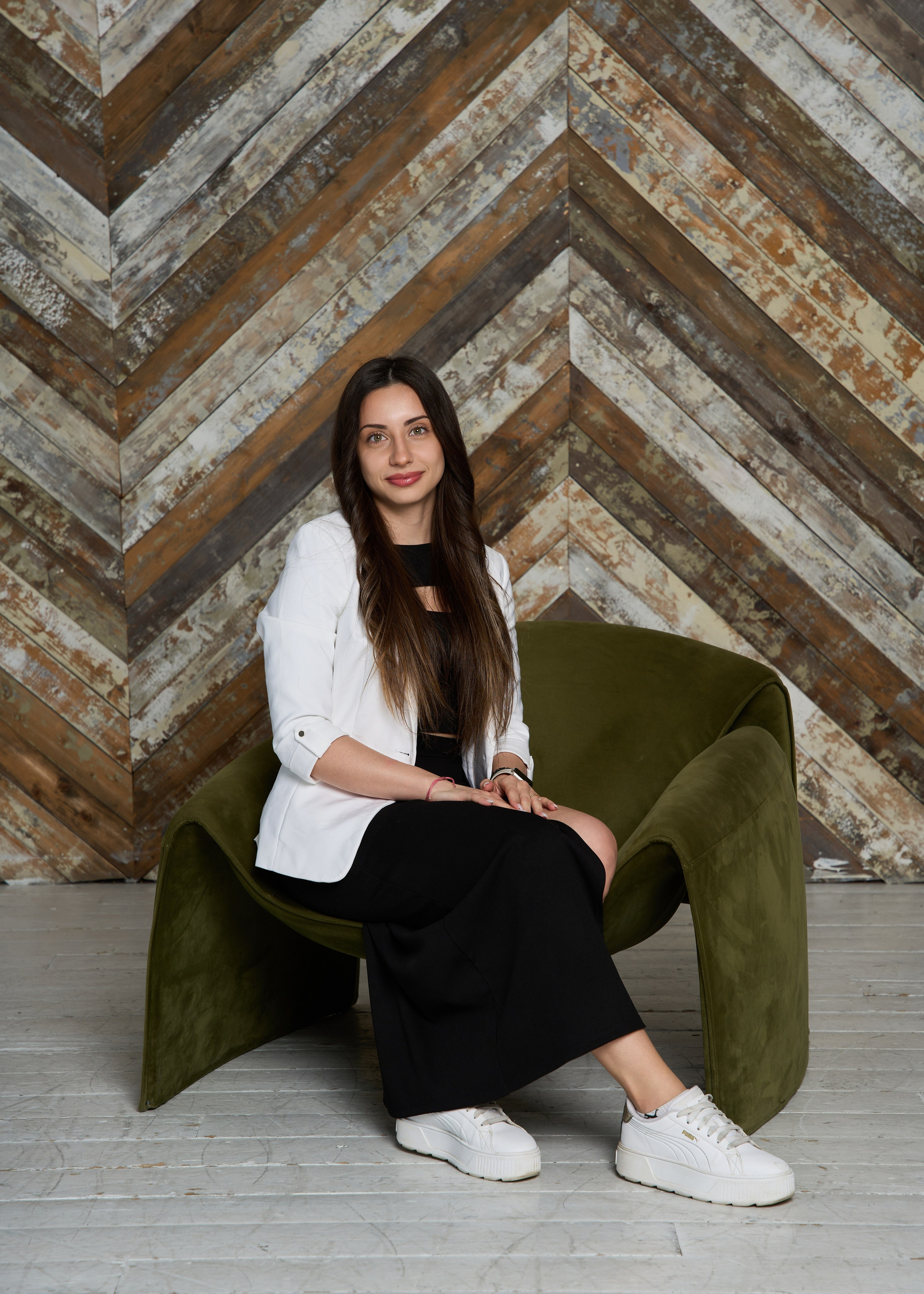 Студийная фотосъемка в Москве – Профессиональные фотосессии | AkselPhoto. Фотограф в Москве (ЮВАО ВАО СВАО)