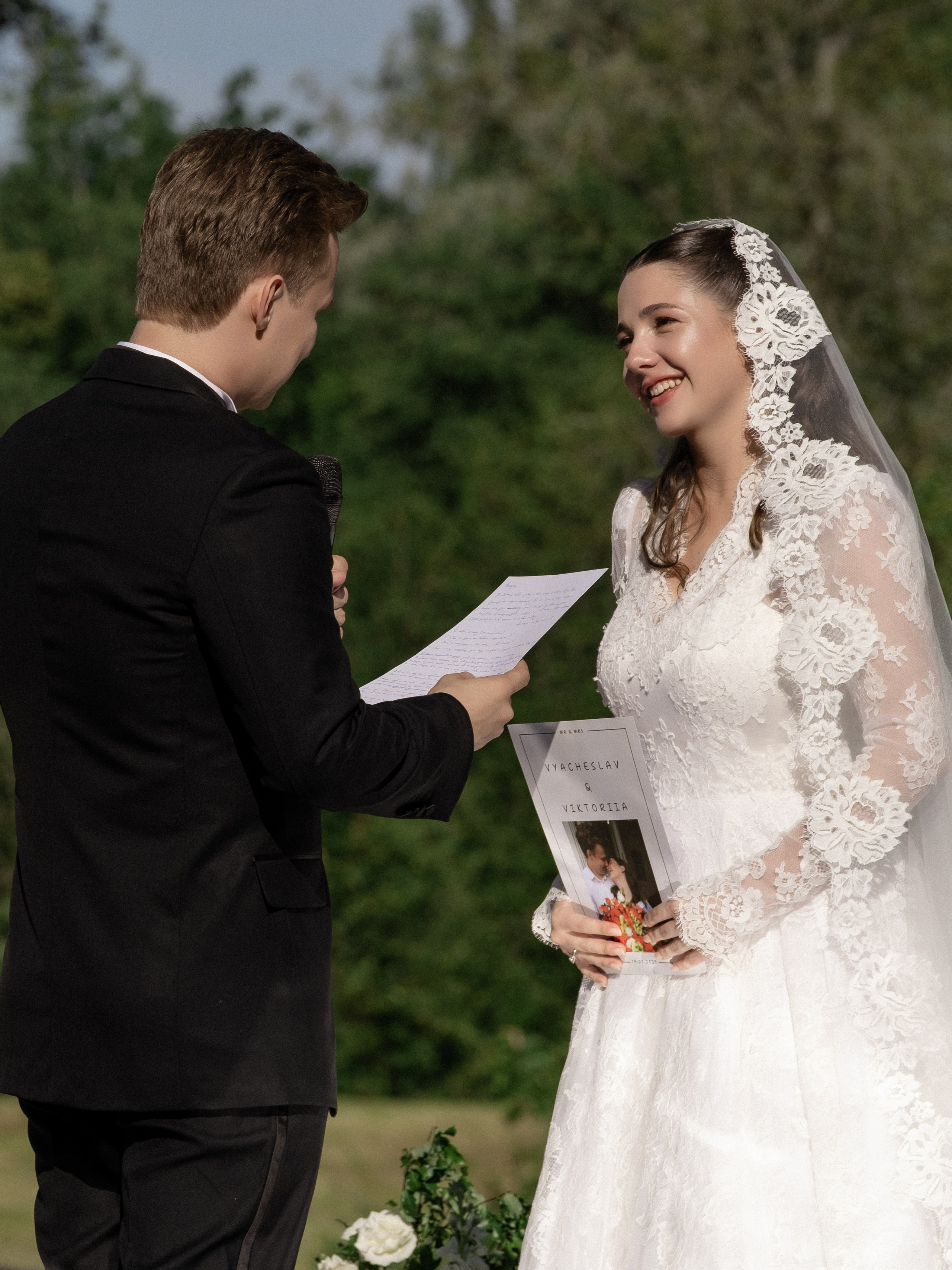 Счастливые часов не наблюдают. Свадебный и семейный фотограф в Санкт-Петербурге