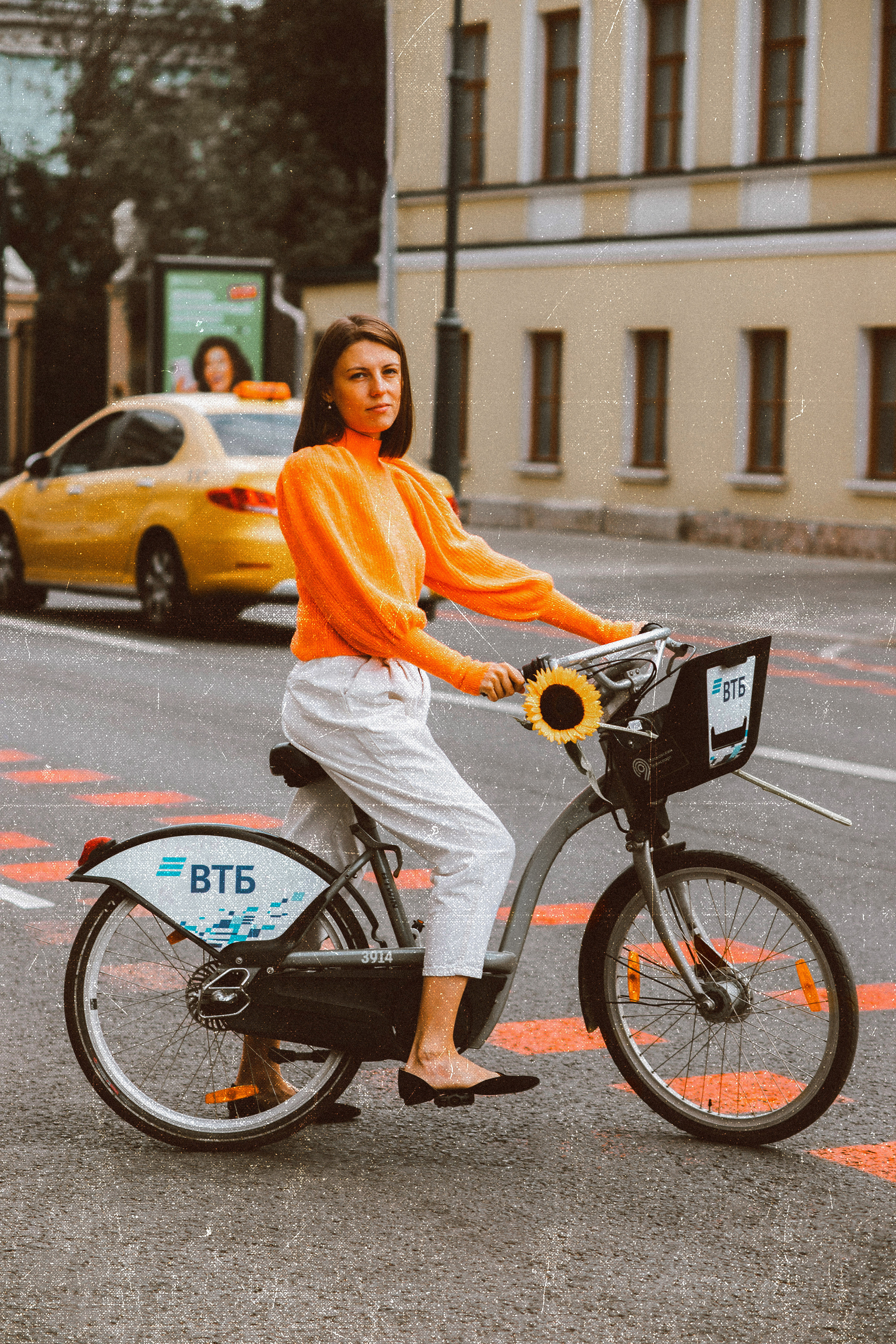 Велополосы ЦОДД. ФОТОГРАФ МОСКВА