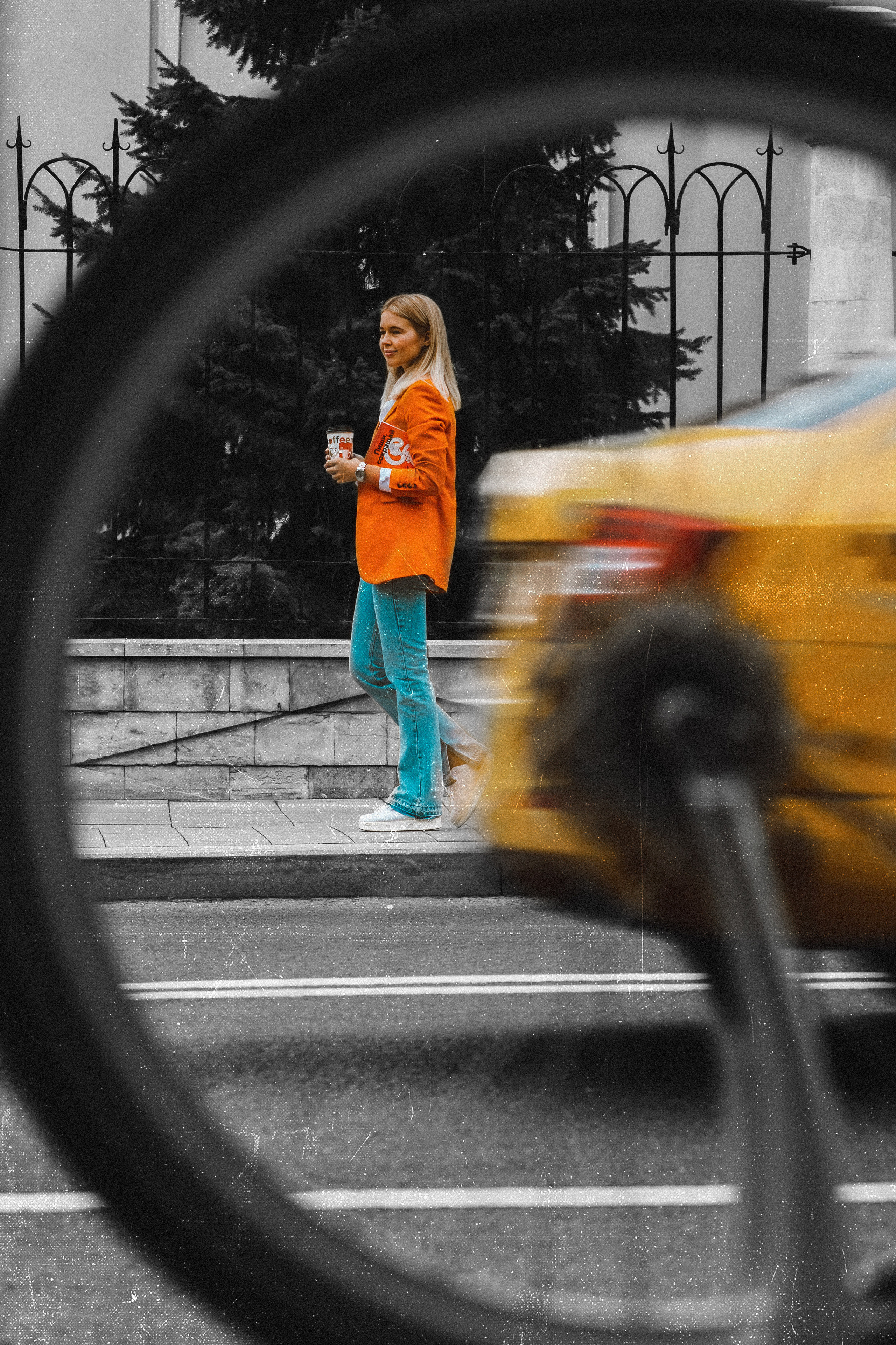 Велополосы ЦОДД. ФОТОГРАФ МОСКВА