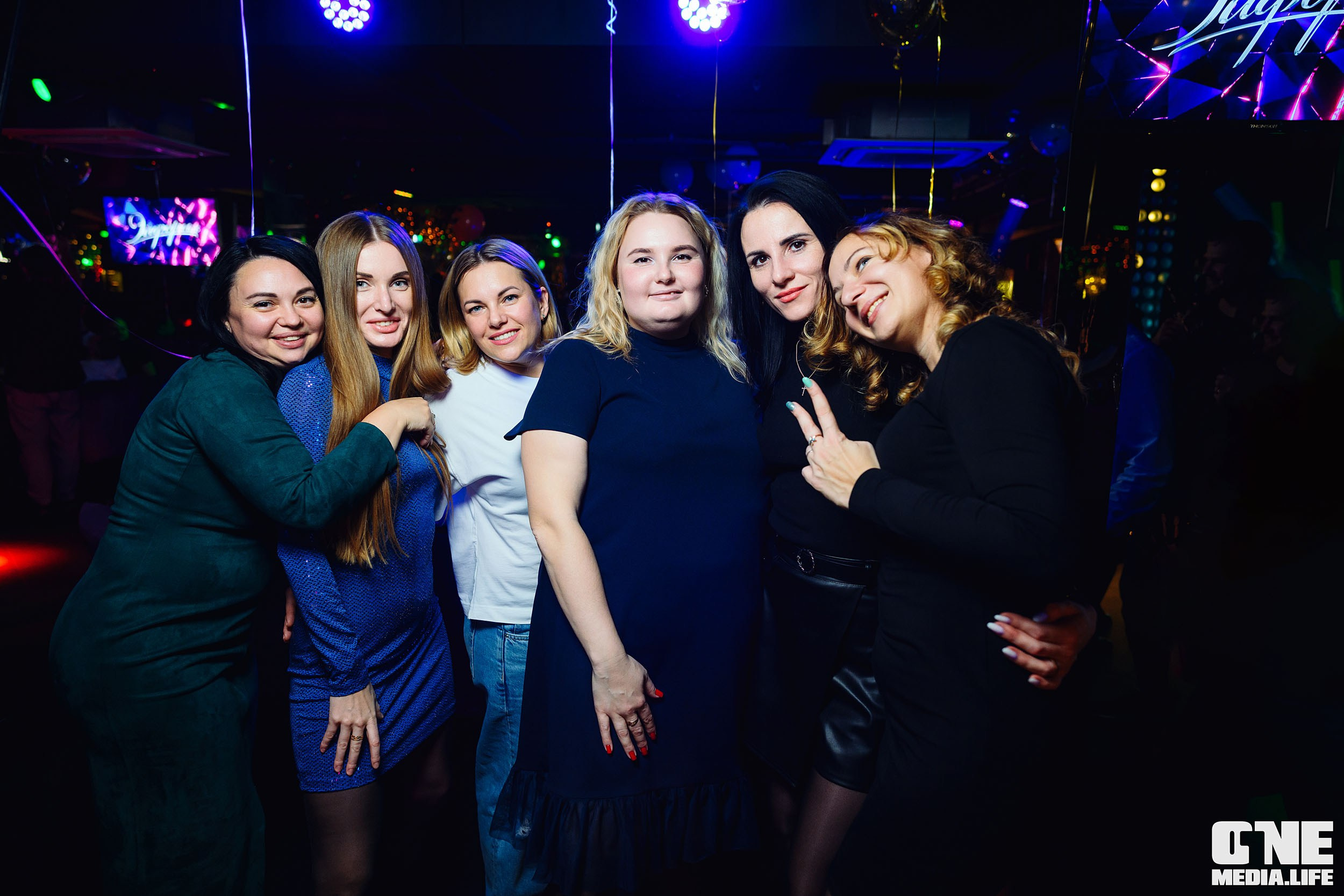 Фоторепортаж из караоке-клуба Эйфория. One Media Life: фоторепортажи, фотоотчеты с мероприятий и заведений