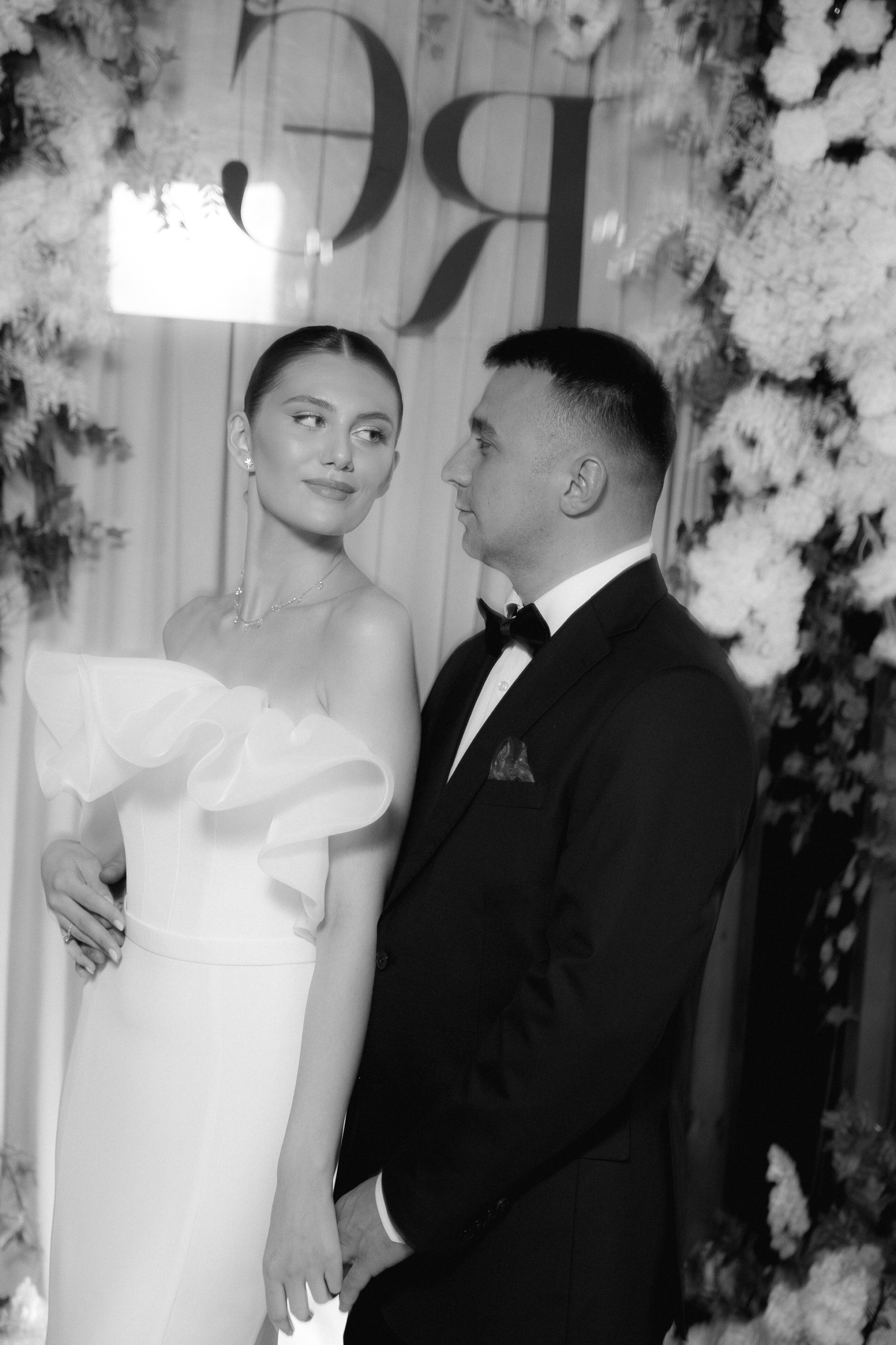 Эльмар и Яна. Фотограф ALINA DZHIDZALOVA