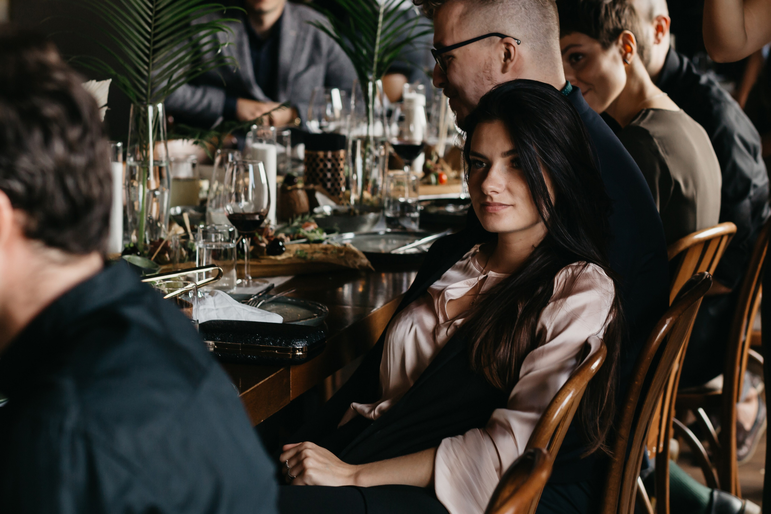 Свадебная съёмка в баре Сезоны. Свадебный и семейный фотограф в Санкт-Петербурге Игорь Бабенко