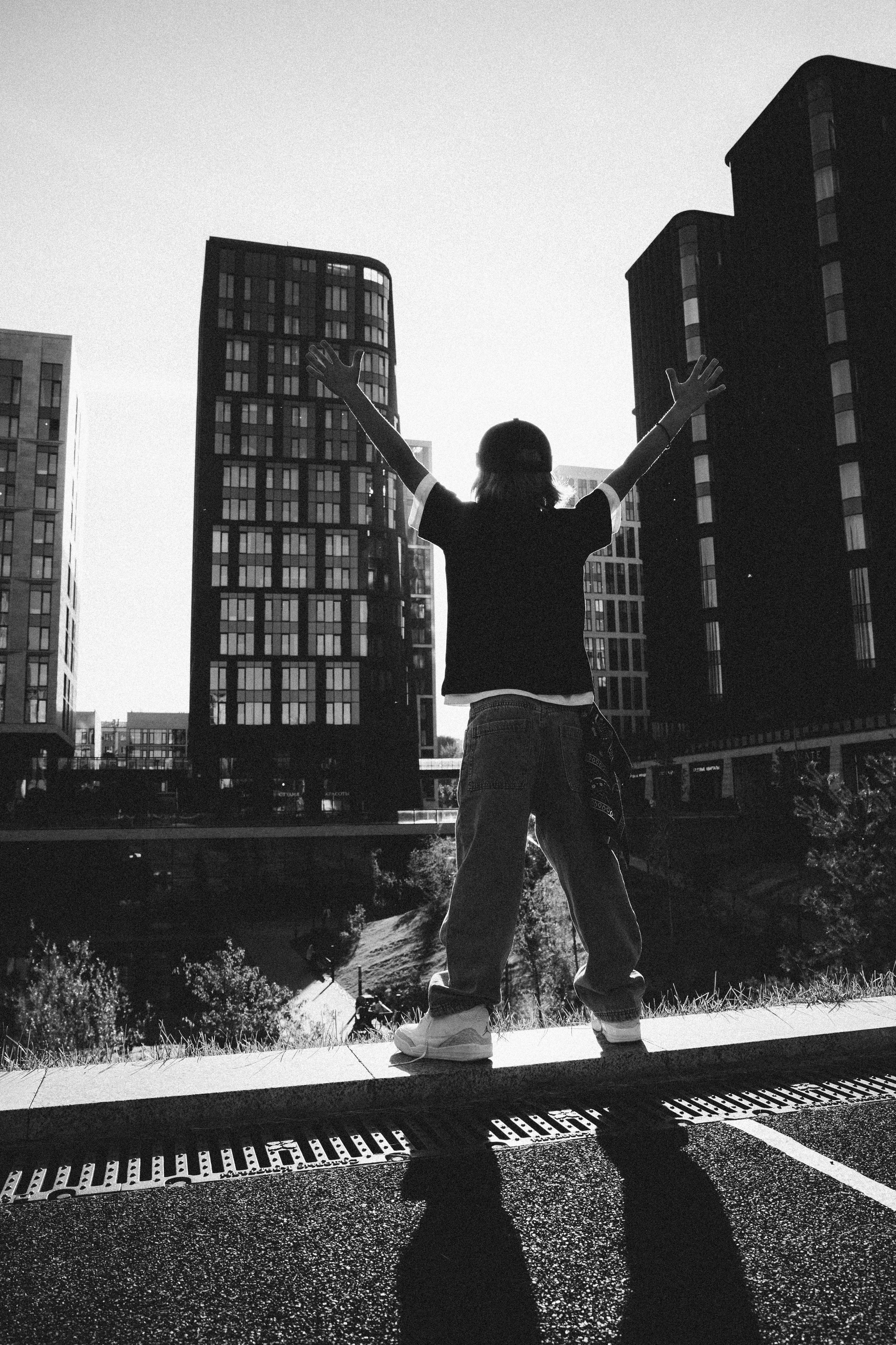 ГЛЕБ. Я фотограф из Москвы к Вашим услугам