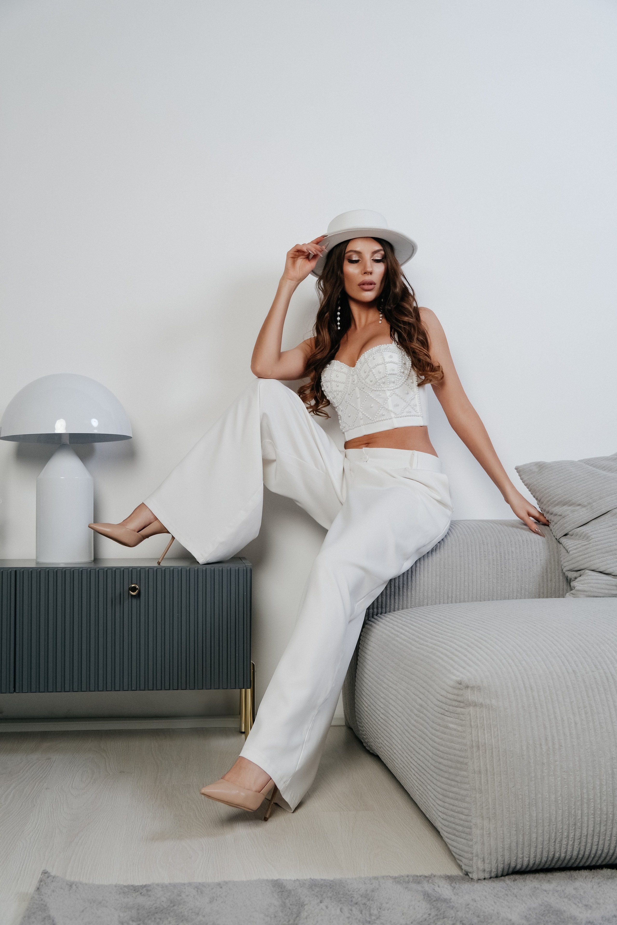 Ксюша. Привет! Меня зовут Дарья и я фотограф/видеограф из Ульяновска