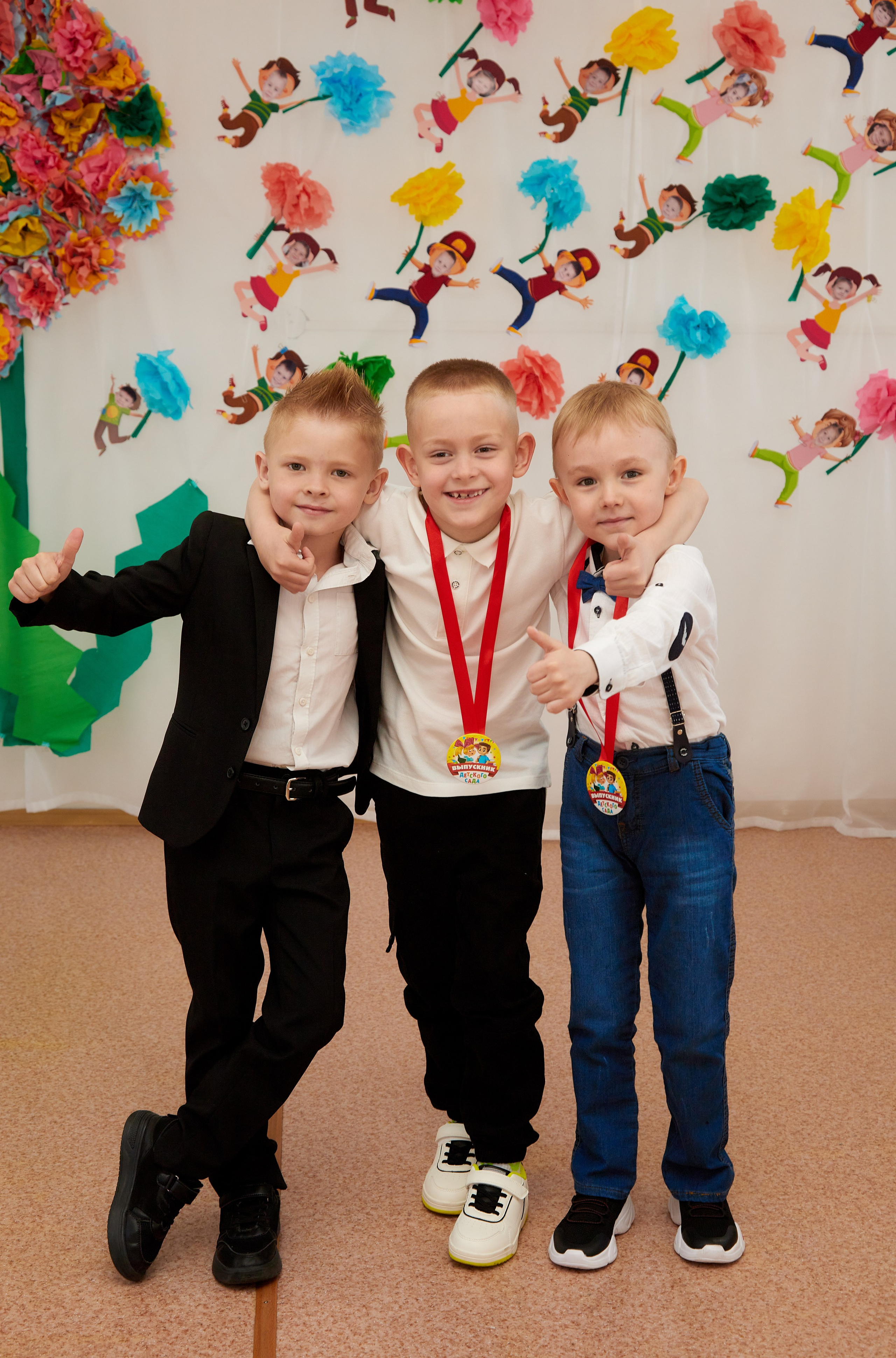 Утренники, выпускные. Детская выездная фотостудия