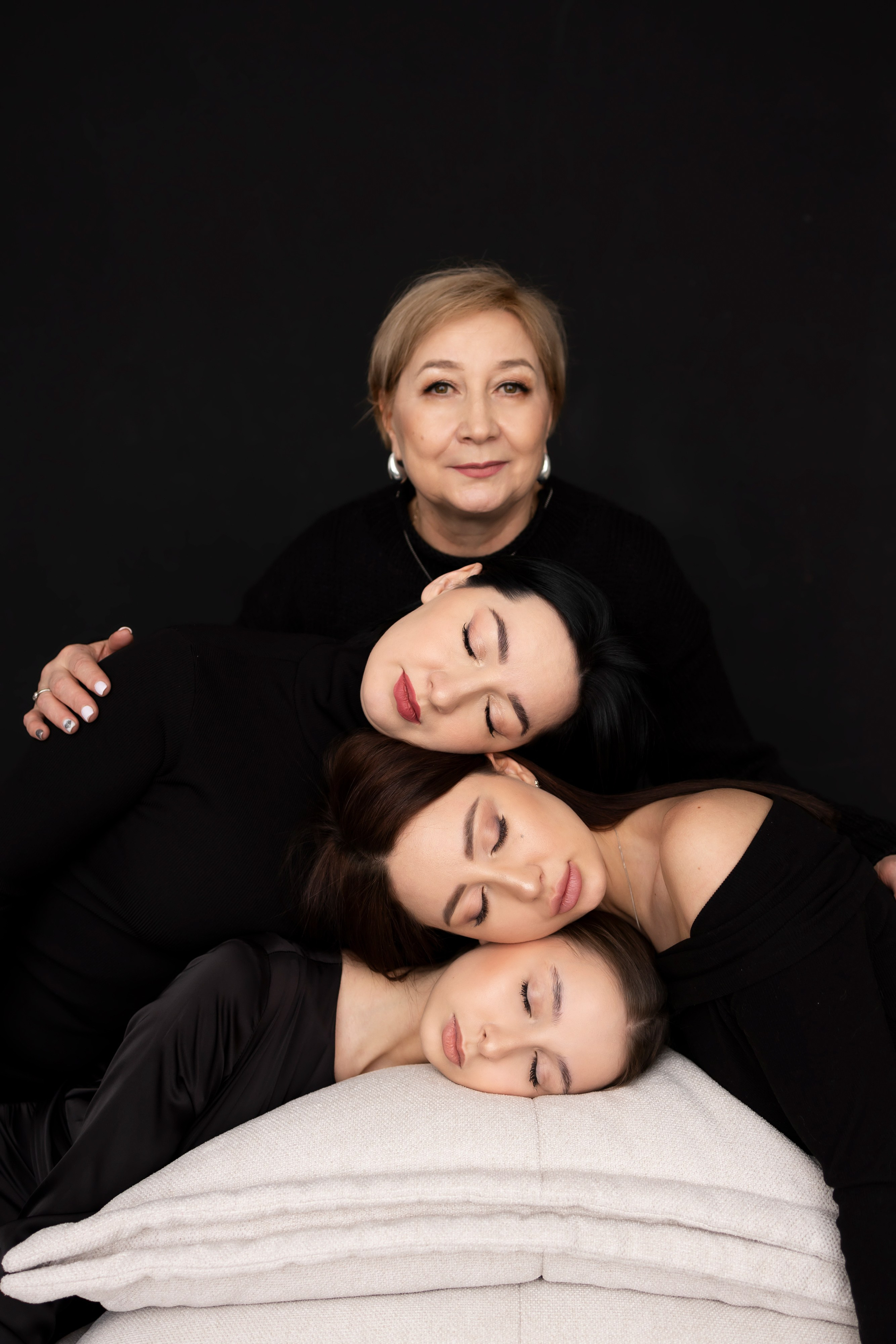 Поколение. Главная