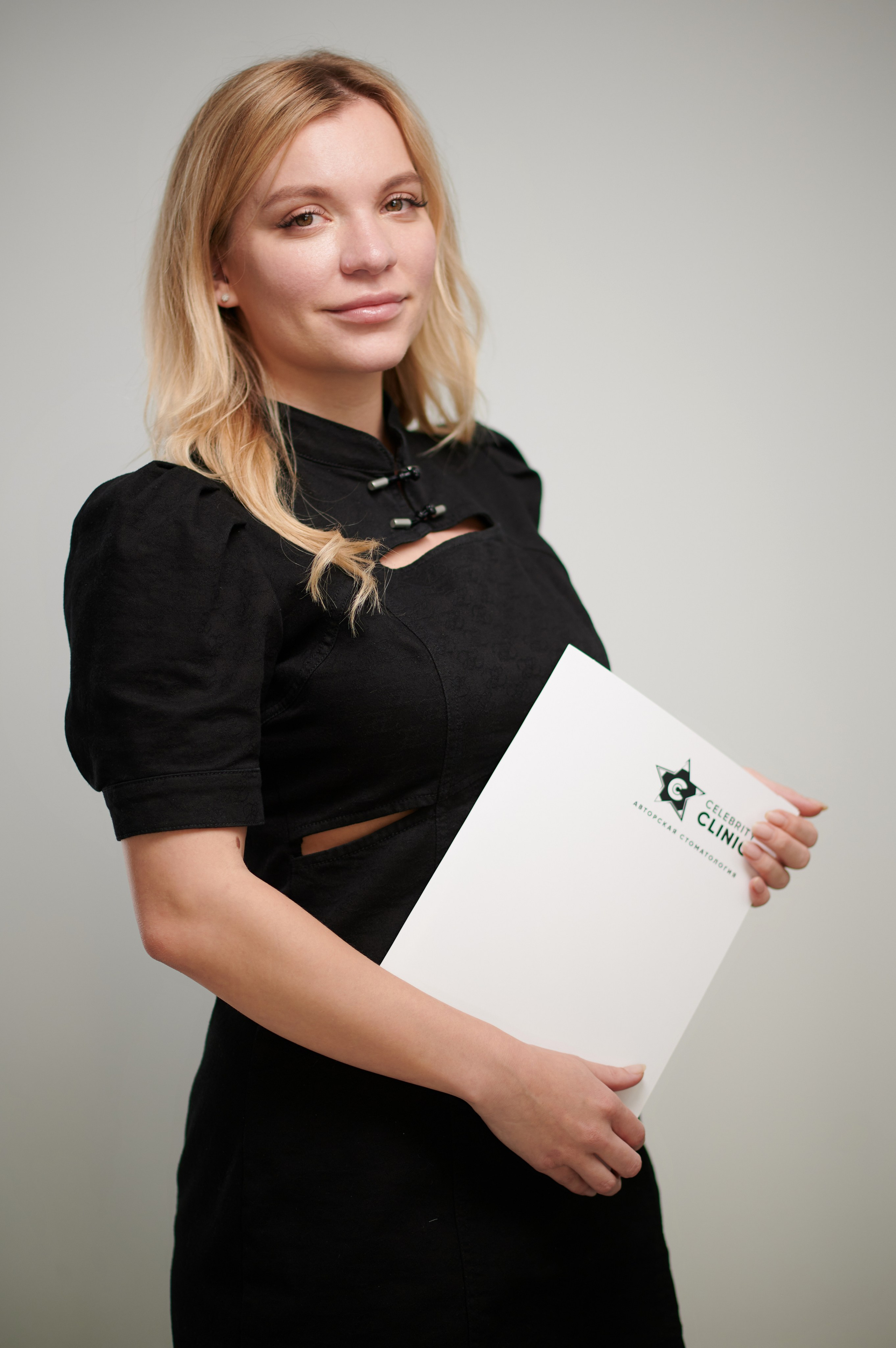 Команда специалистов клиники. Корпоративная съемка медицинского персонала Нижний Новгород