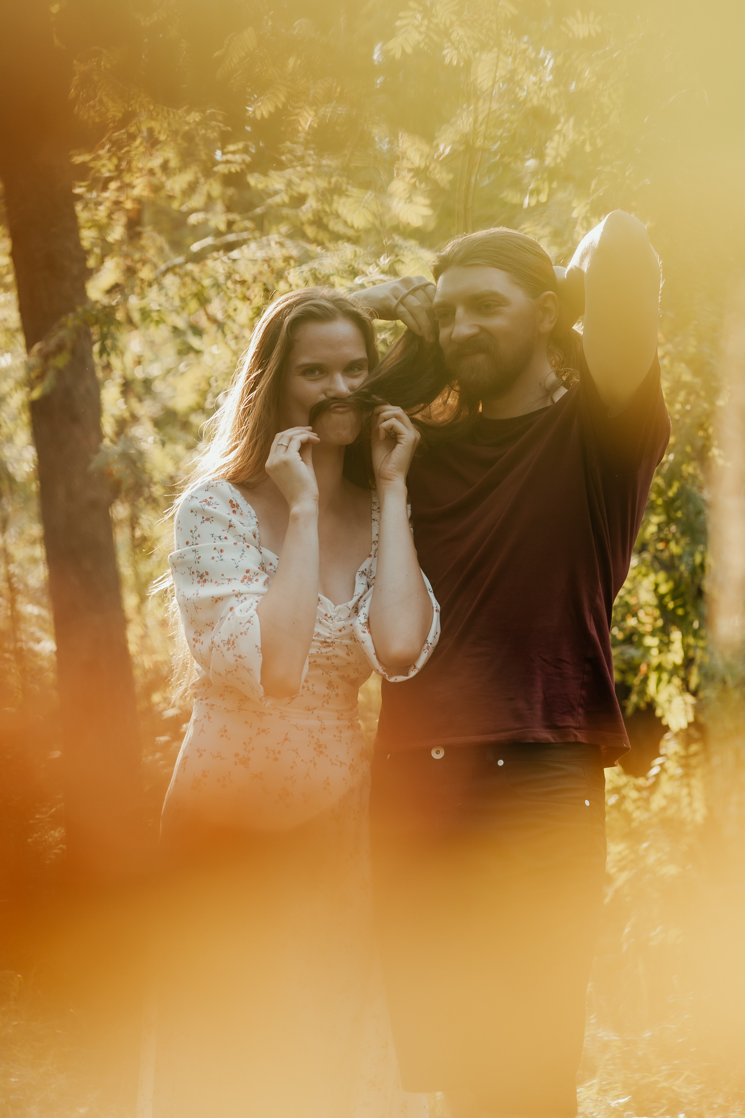 Атмосферная съемка Маши и Лёши в лесу наедине с природой. Свадебный и репортажный фотограф в Ярославле и Санкт-Петербурге Роман Микрюков