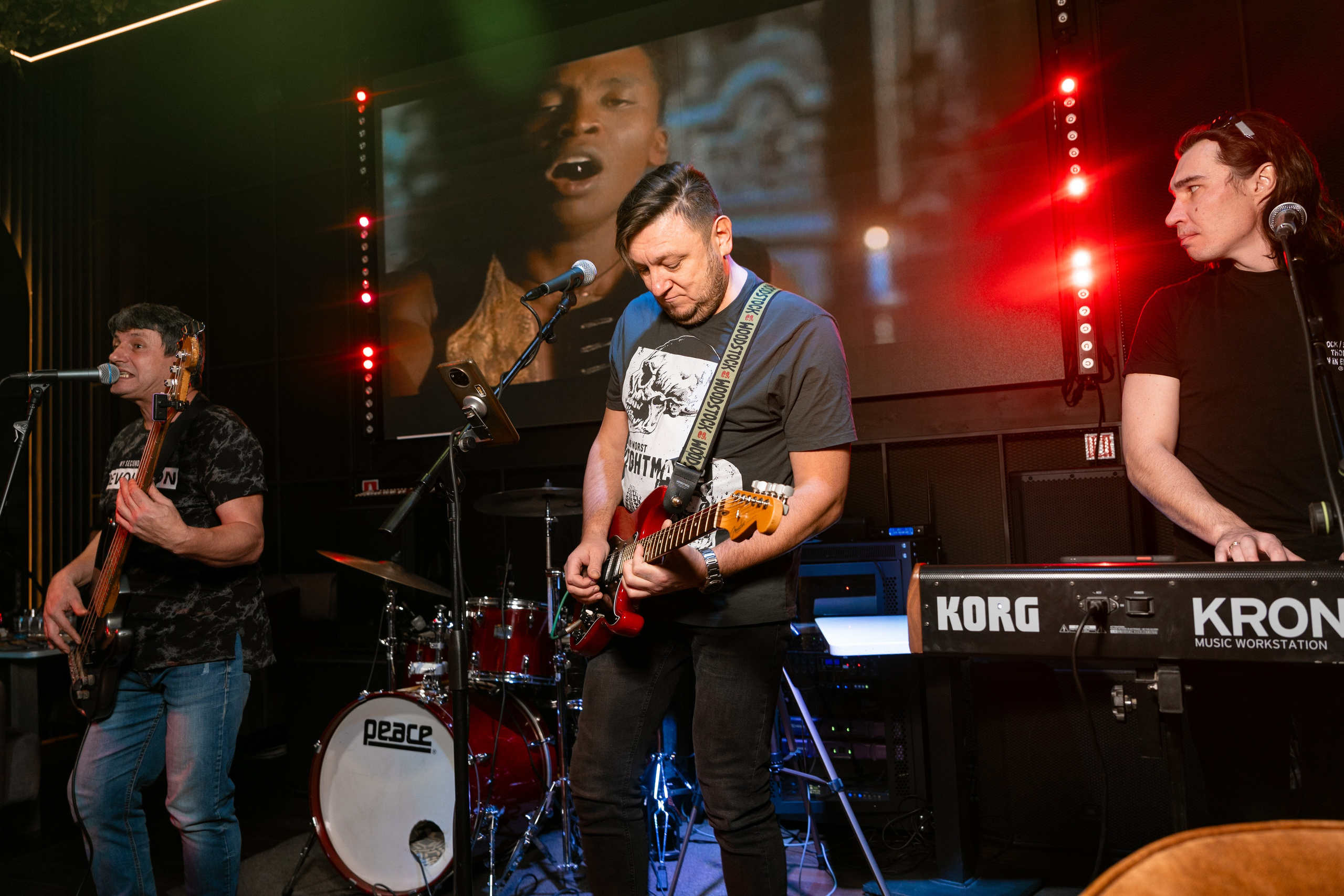 Мята Platinum Атлантис. Фотограф Никита Комаров