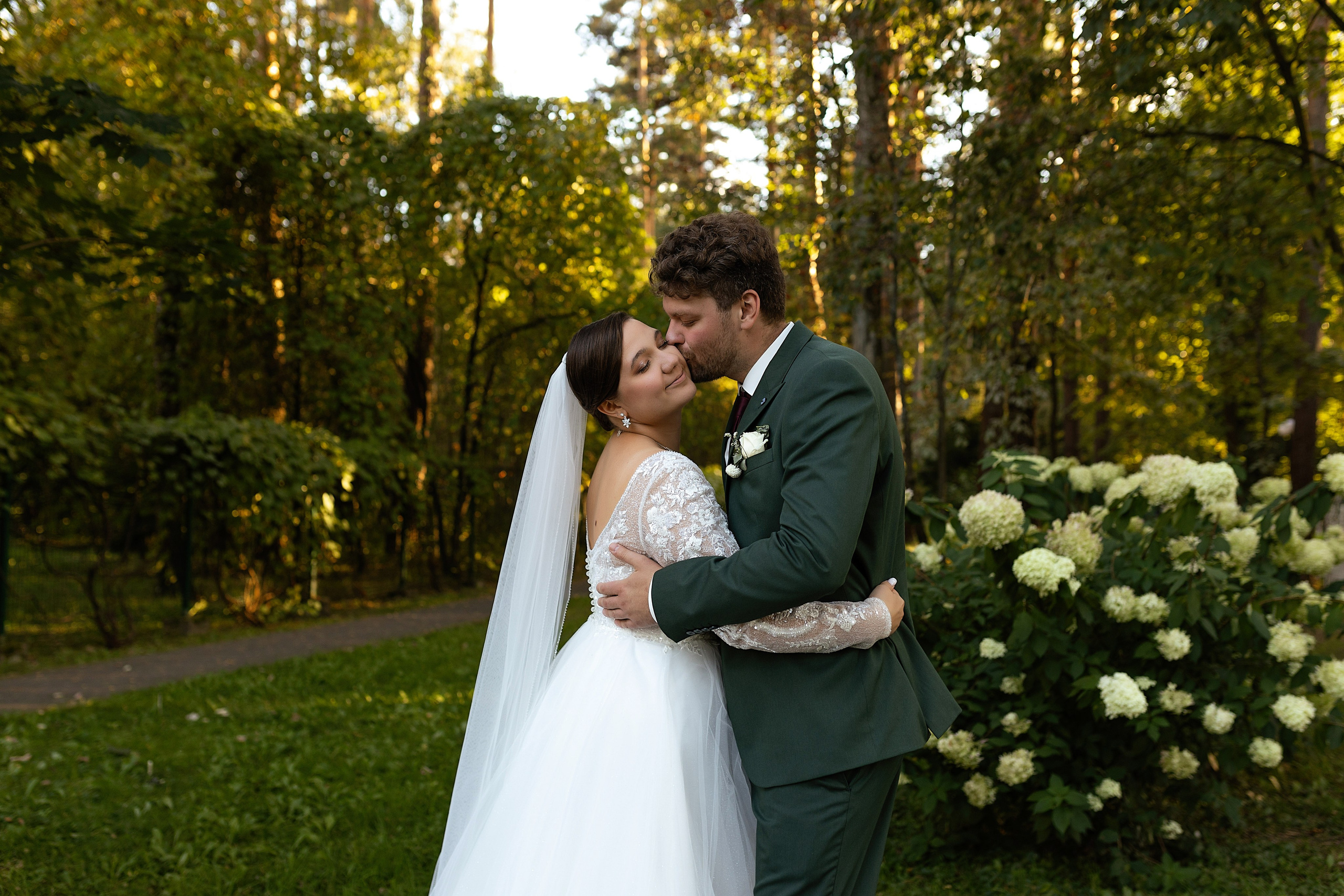 Свадебная фотосессия в Железнодорожном. Фотограф в Железнодорожном и Балашихе