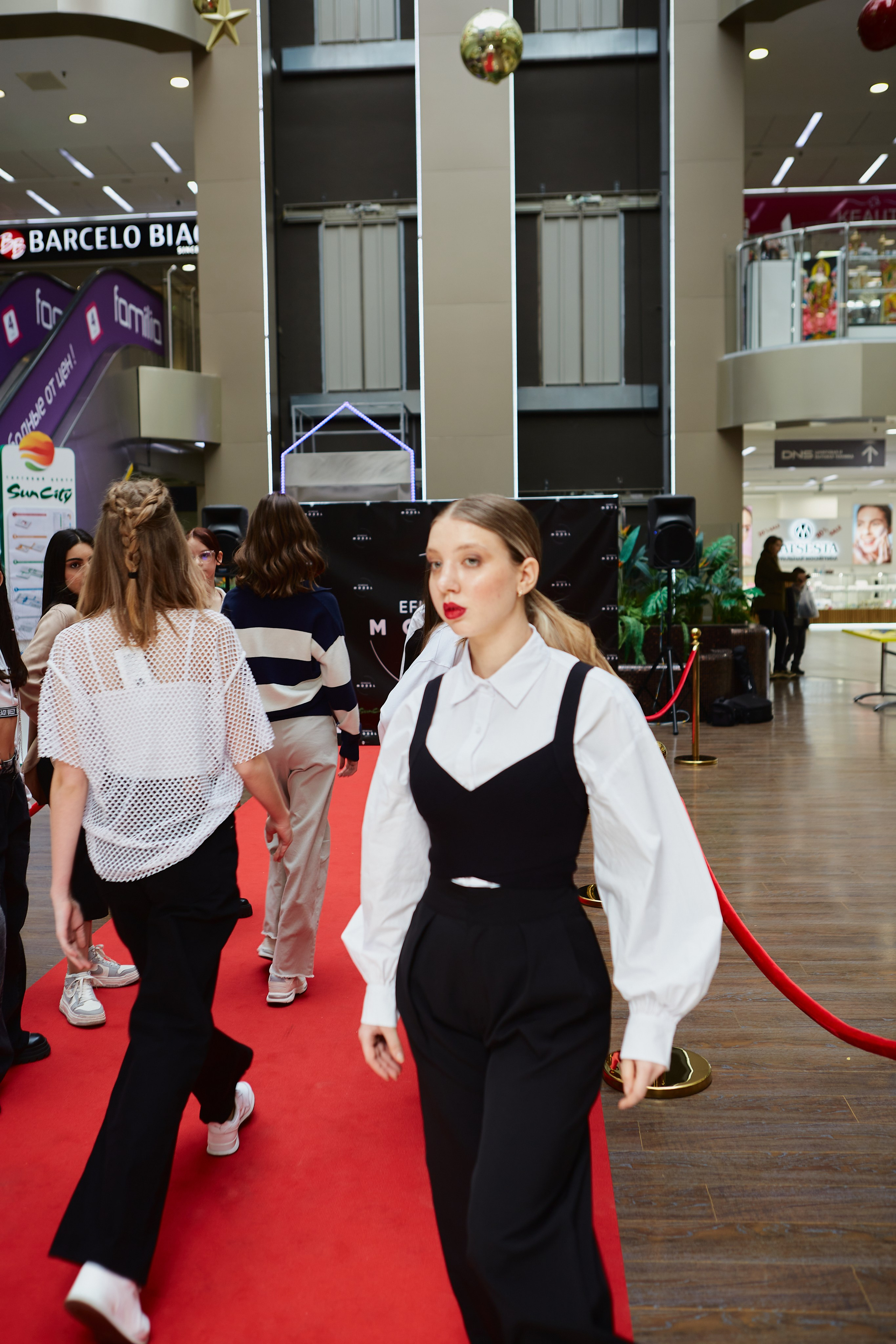 FASHION SHOW ТЦ Sun City. Efimova Model Agency