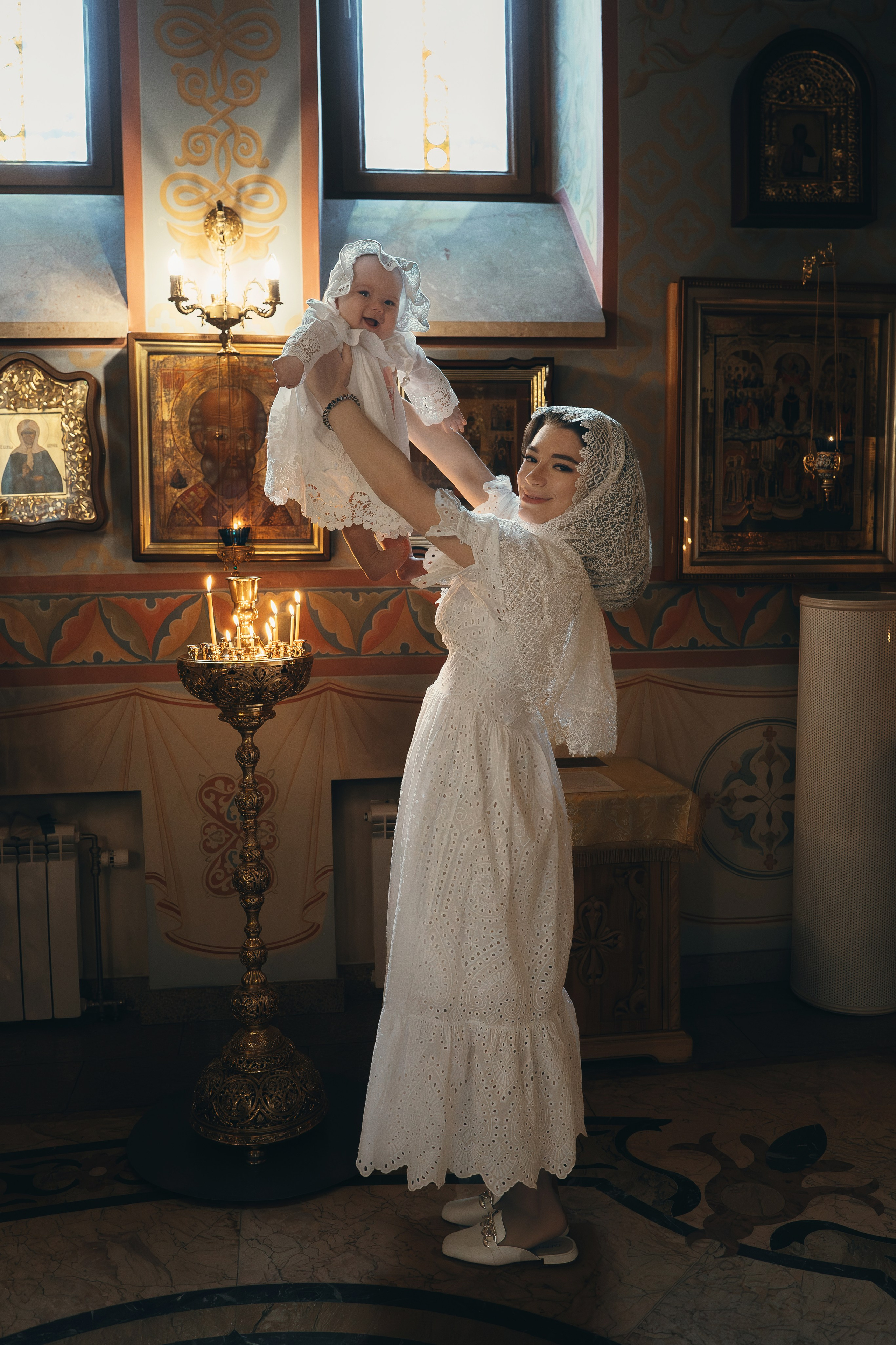 Таинство в Храме Петра и Февронии. Фотограф Ольга Рубцова в Москве и Московской области